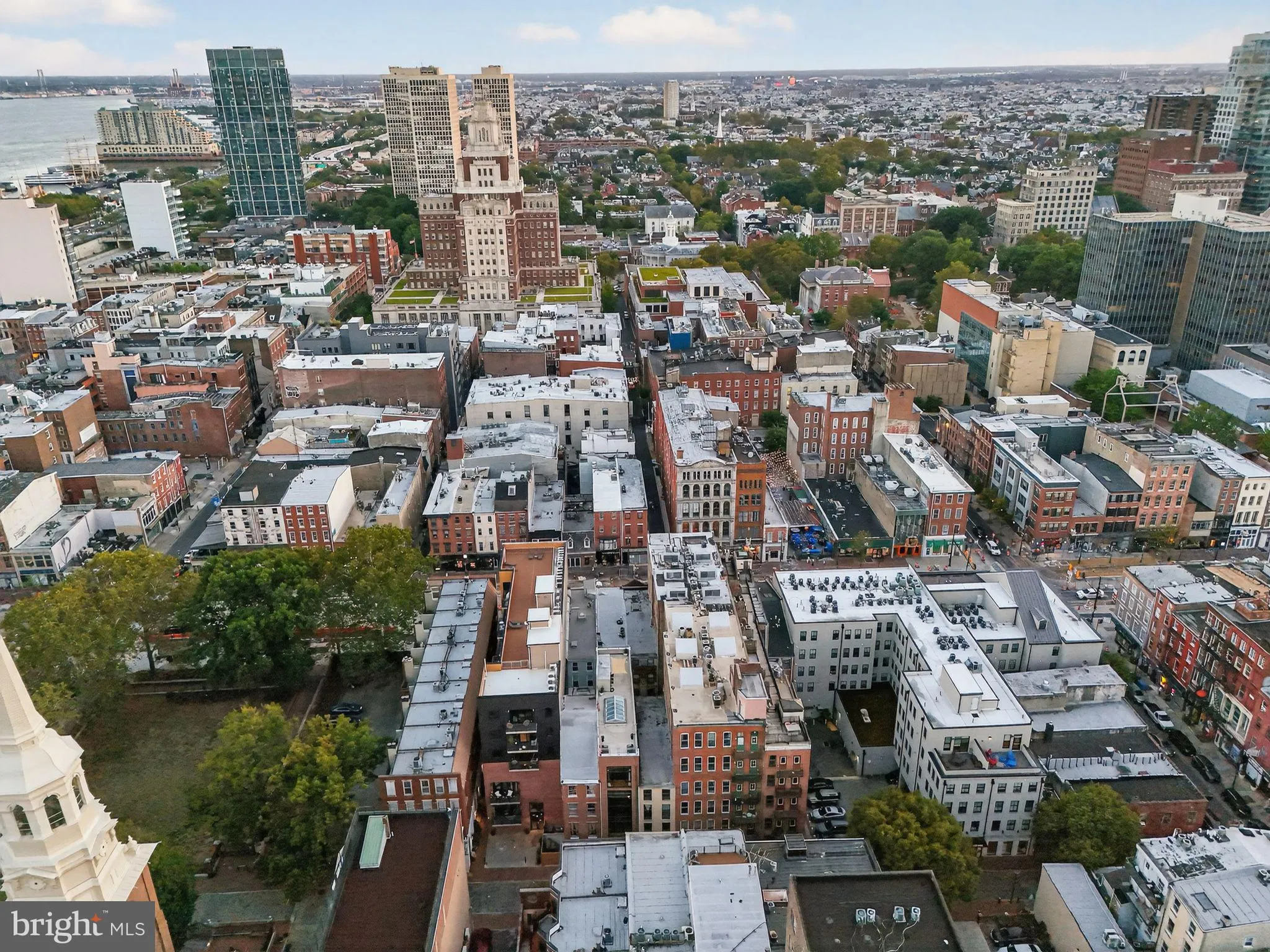 Philadelphia, Pennsylvania 19106, United States, 3 Bedrooms Bedrooms, ,4 BathroomsBathrooms,Residential,Active,223616