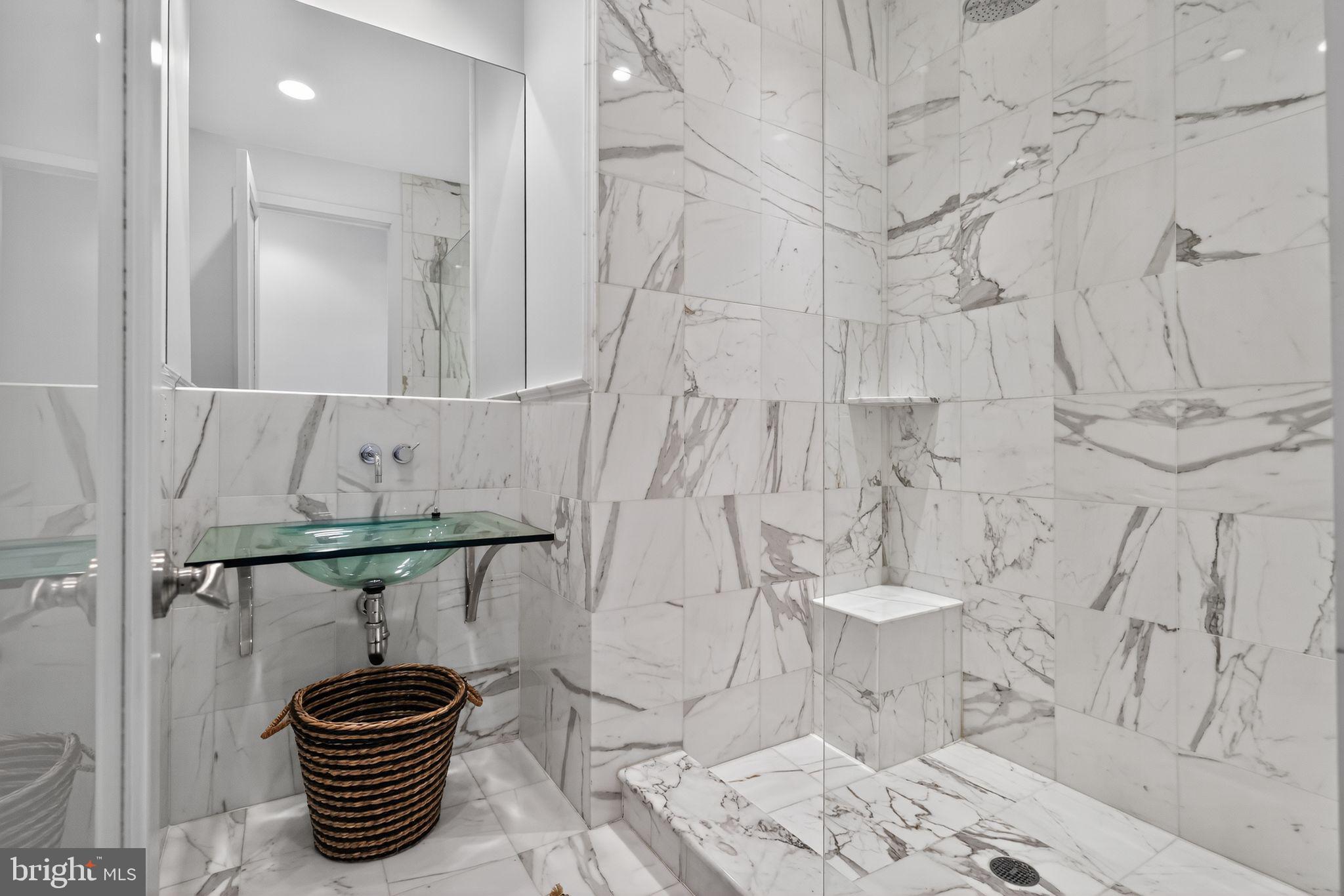 OLD CITY - Residential