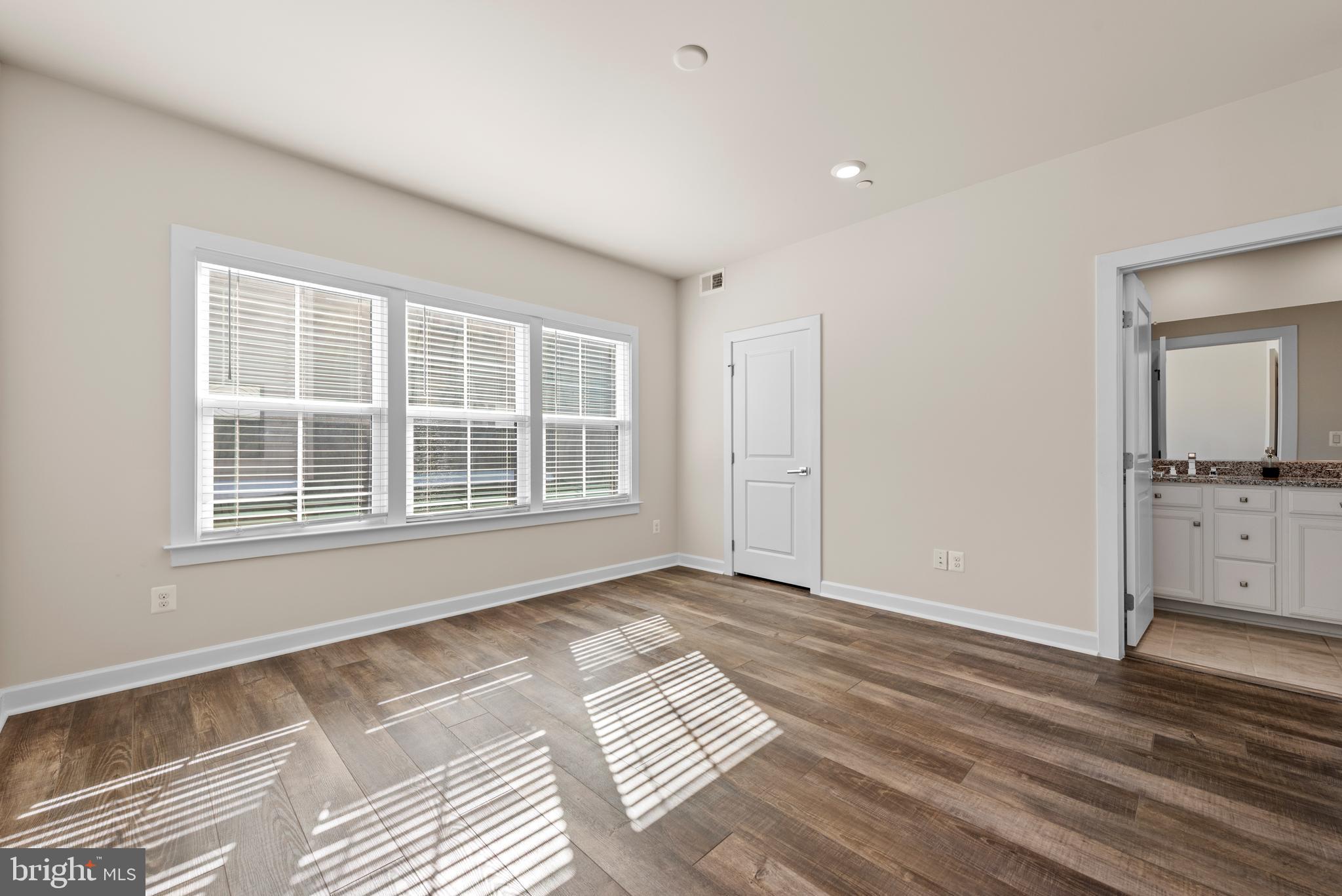 WOODLAND PARK - Residential