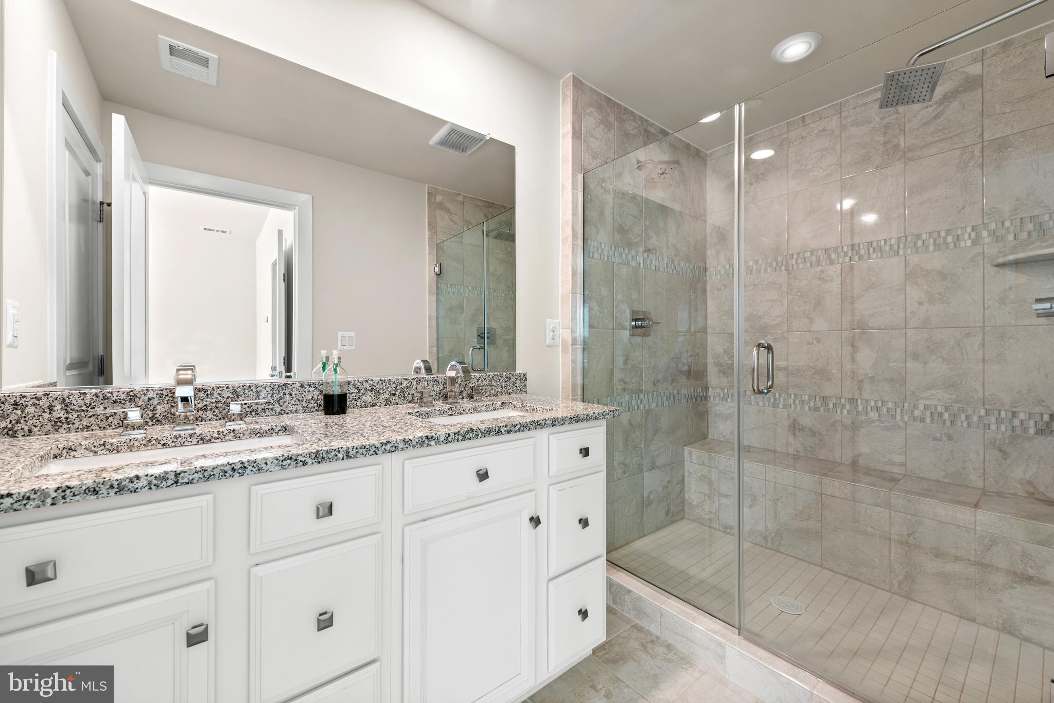 WOODLAND PARK - Residential