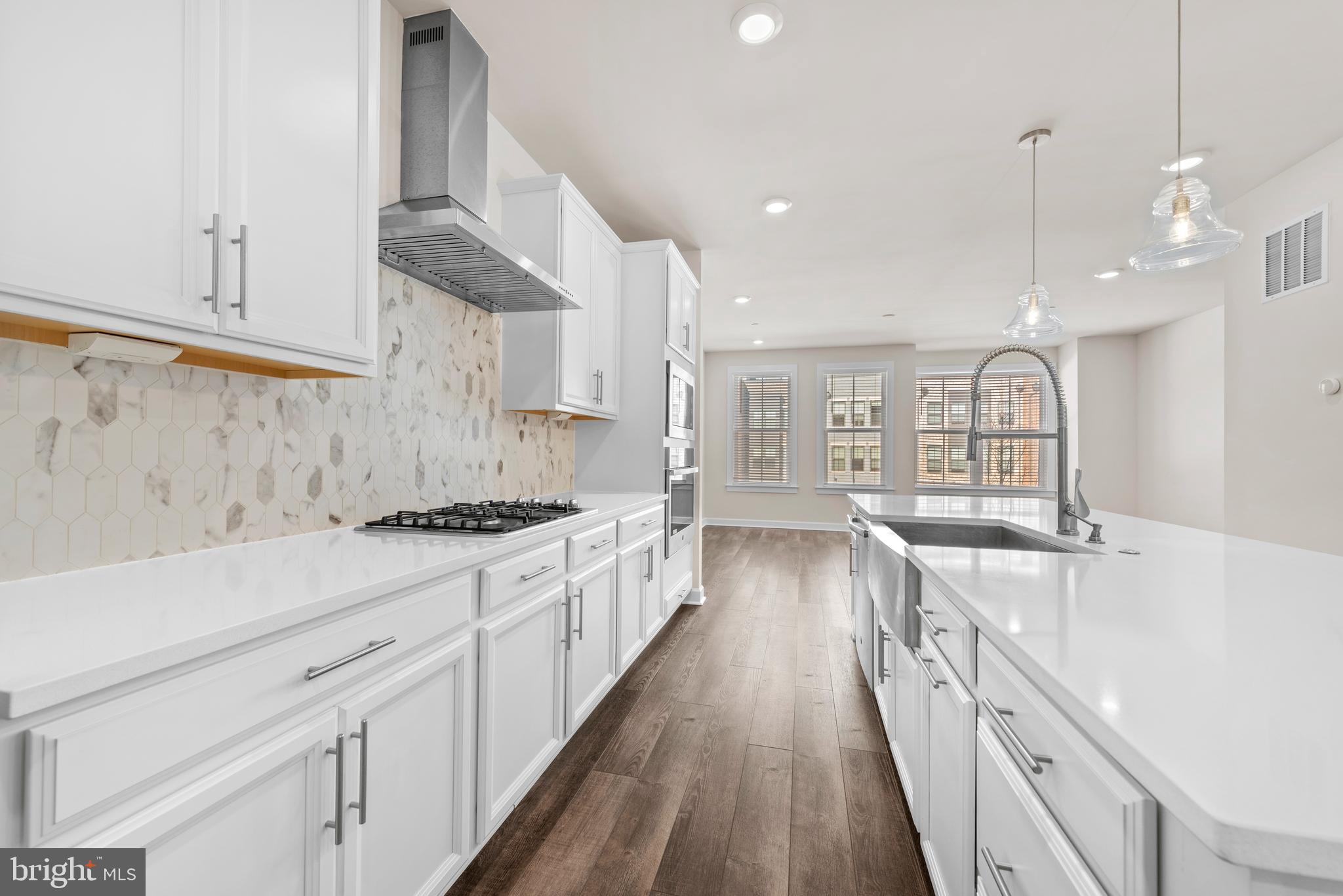 WOODLAND PARK - Residential