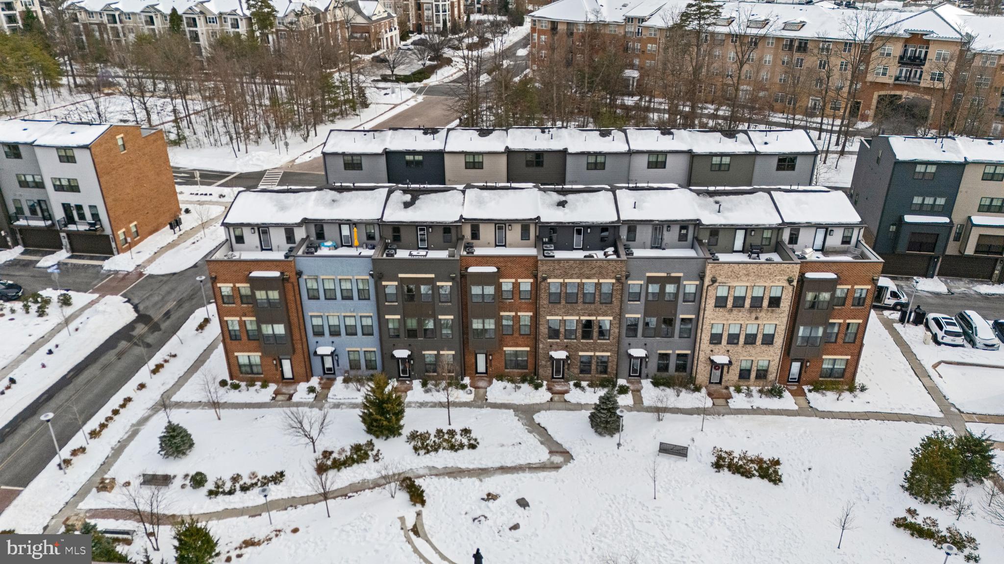 WOODLAND PARK - Residential