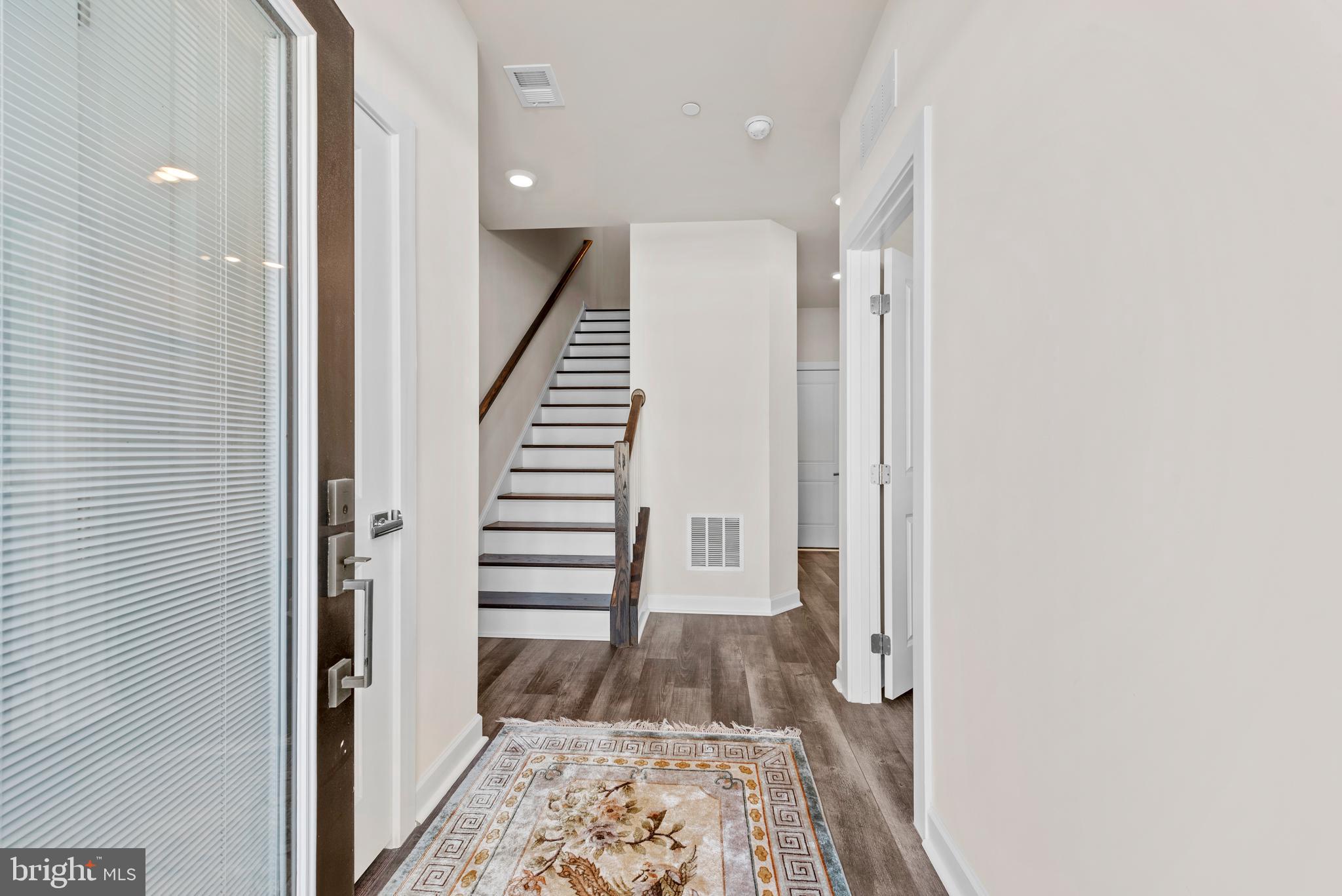 WOODLAND PARK - Residential