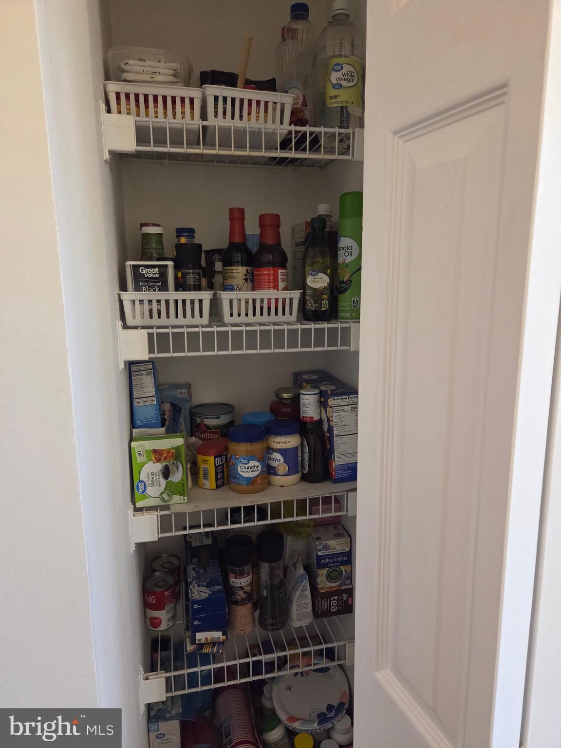 BAYLAND CONDO - Residential