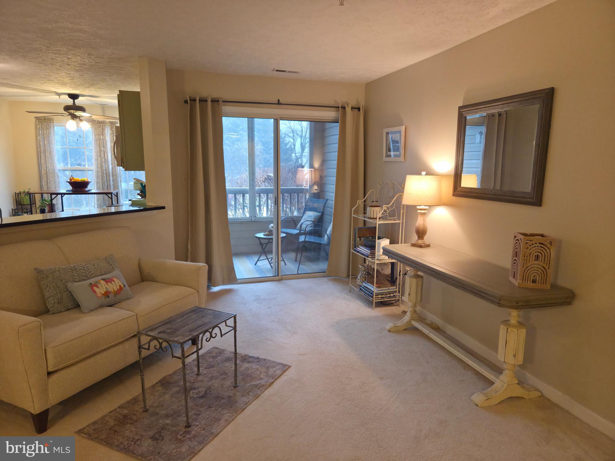 BAYLAND CONDO - Residential