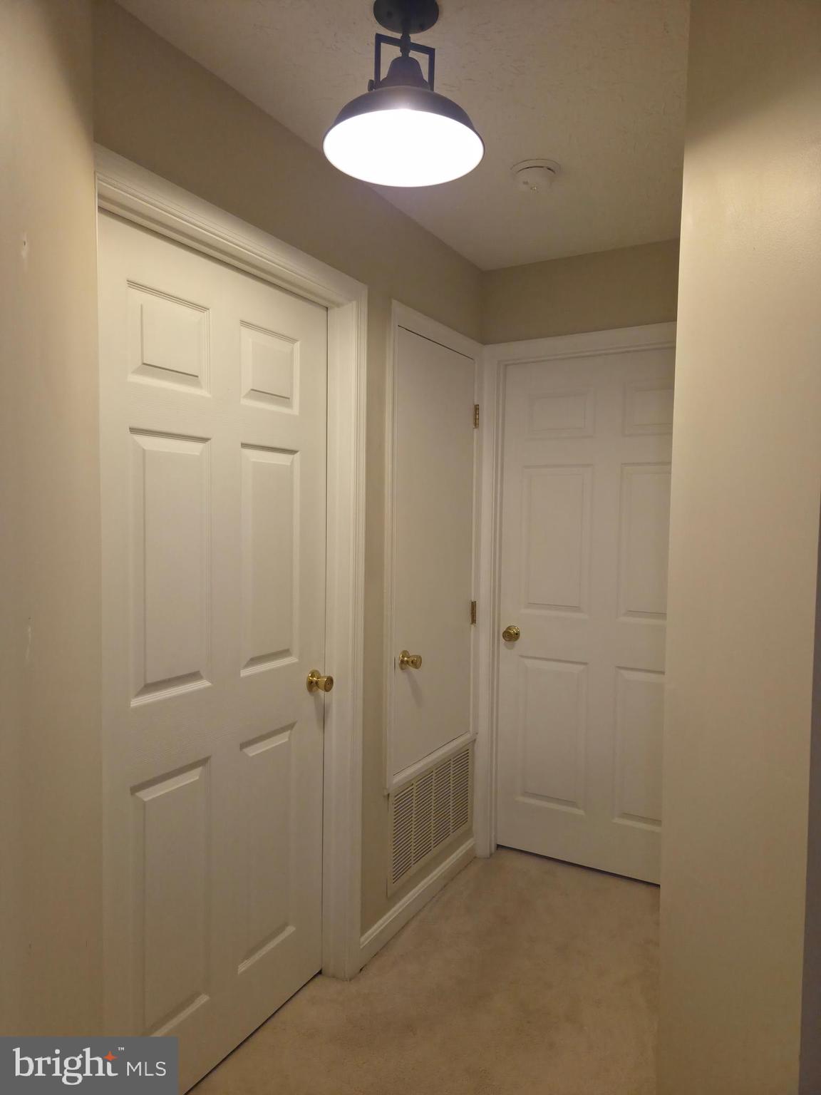 BAYLAND CONDO - Residential