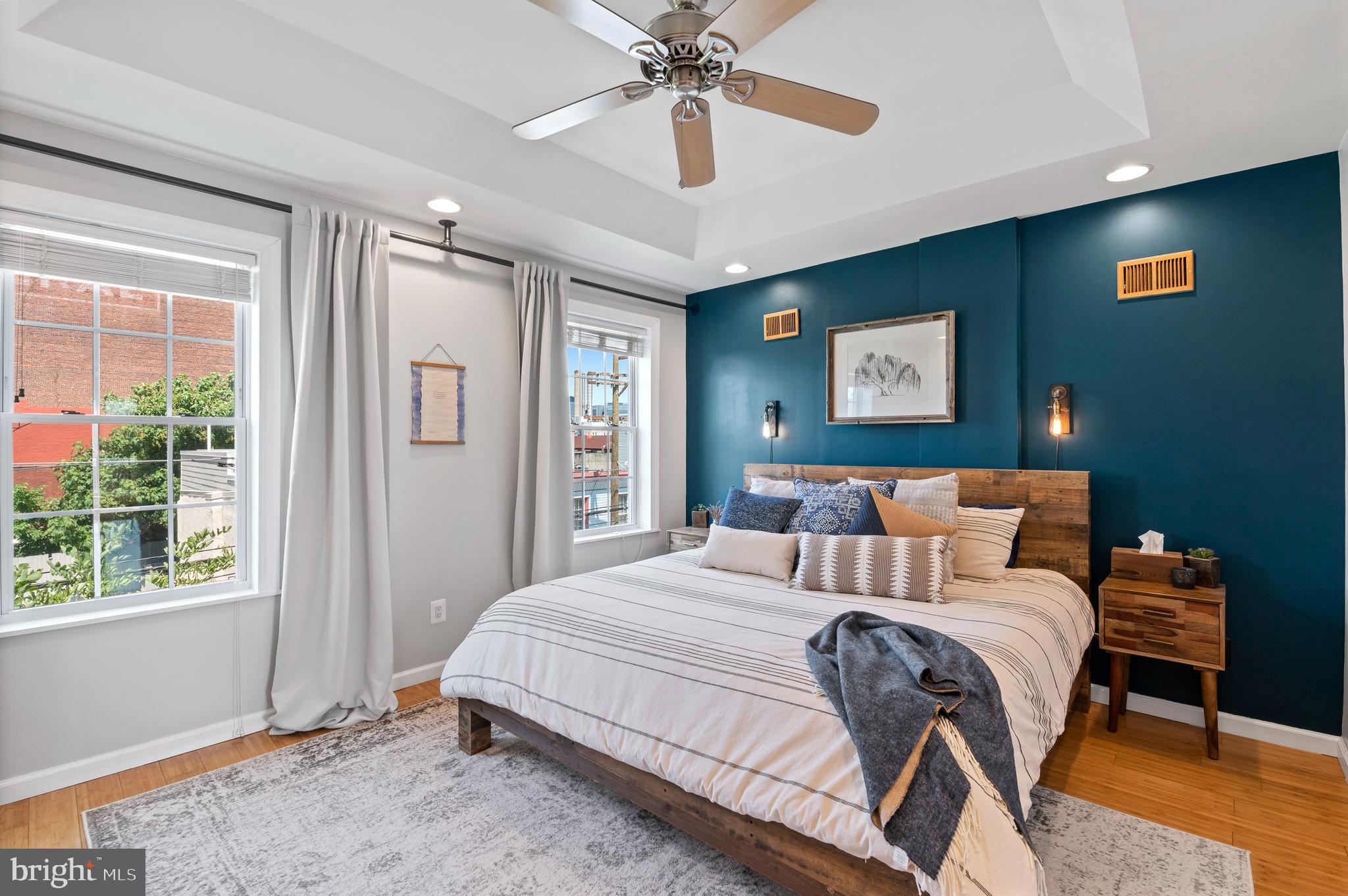 POINT BREEZE - Residential