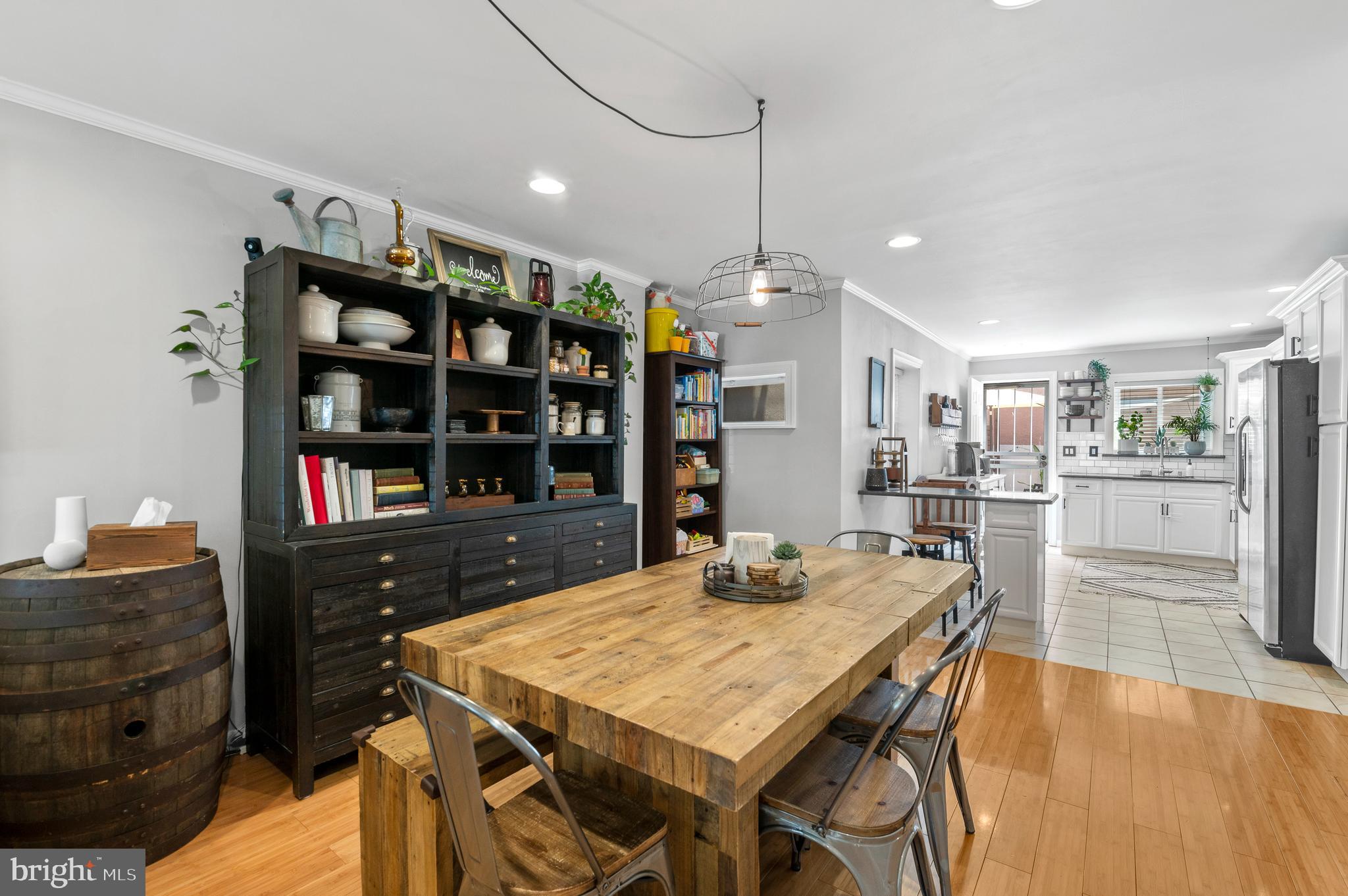 POINT BREEZE - Residential