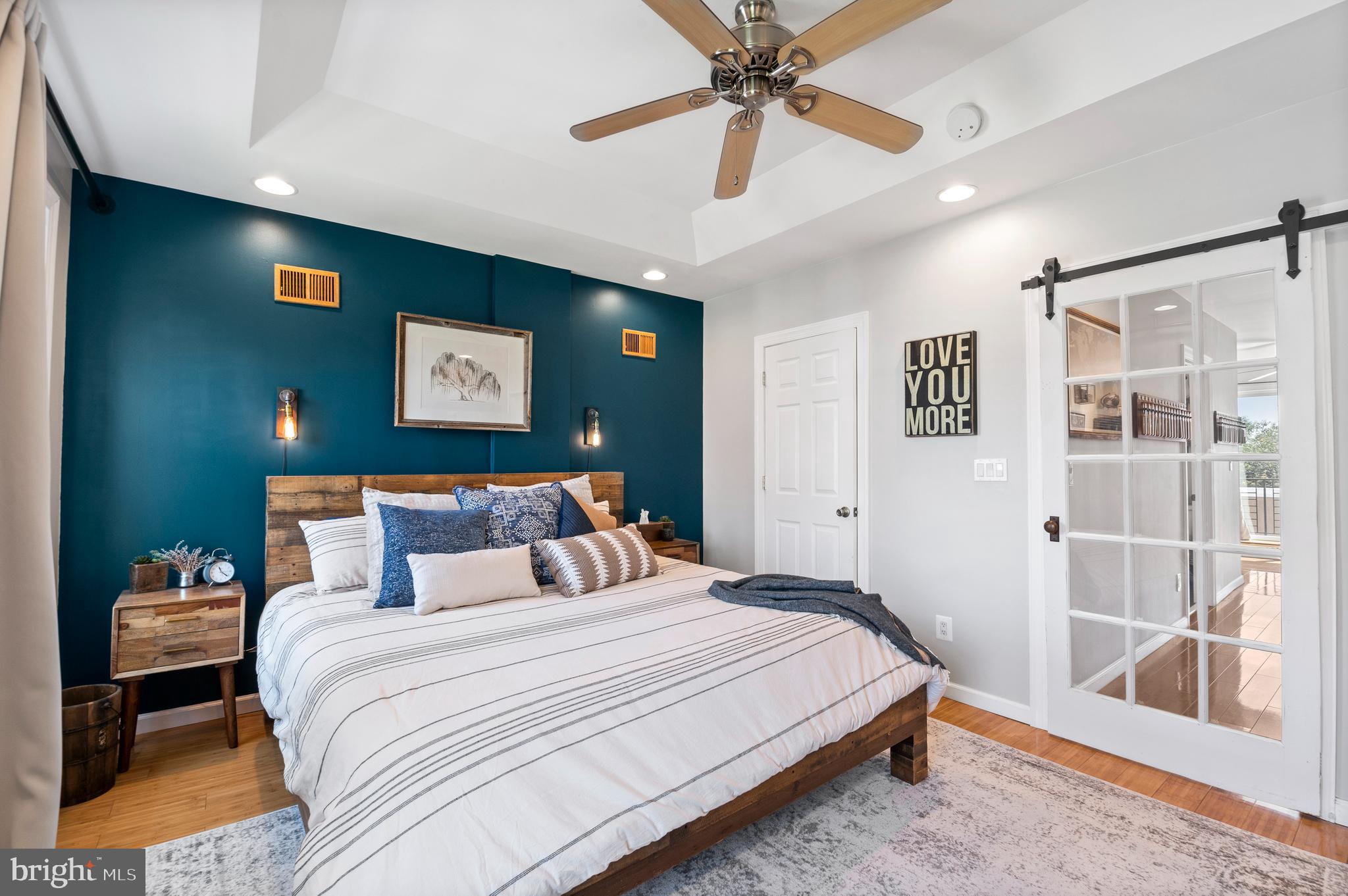 POINT BREEZE - Residential