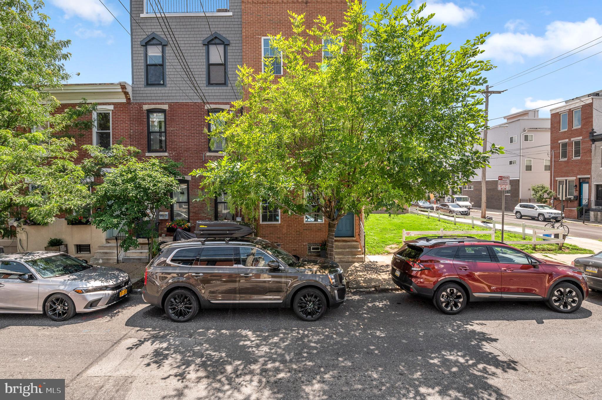 POINT BREEZE - Residential