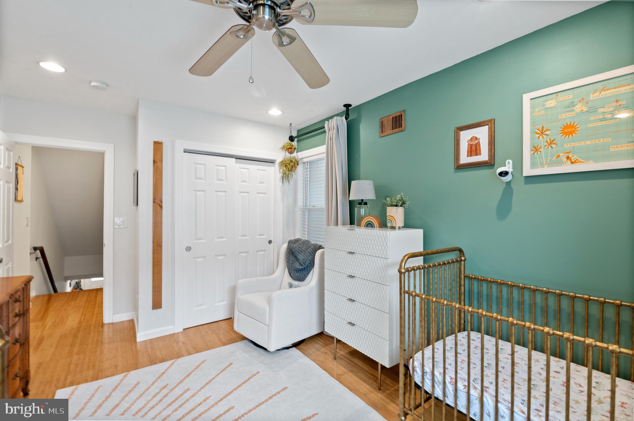 POINT BREEZE - Residential