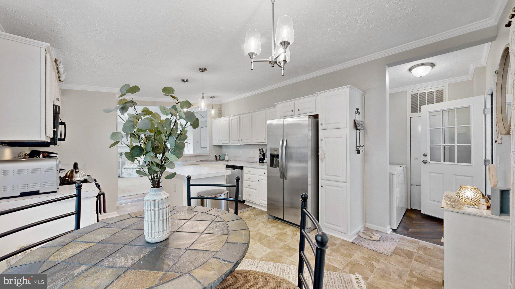 POTNETS CREEKSIDE - Residential
