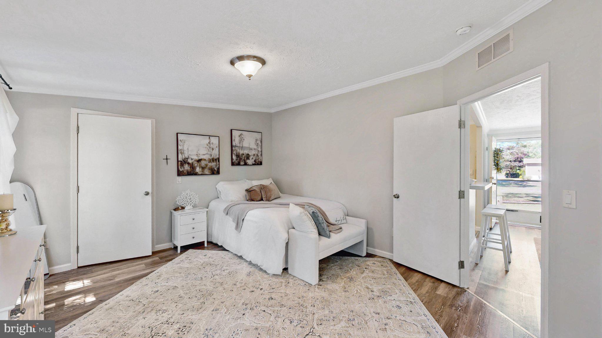 POTNETS CREEKSIDE - Residential