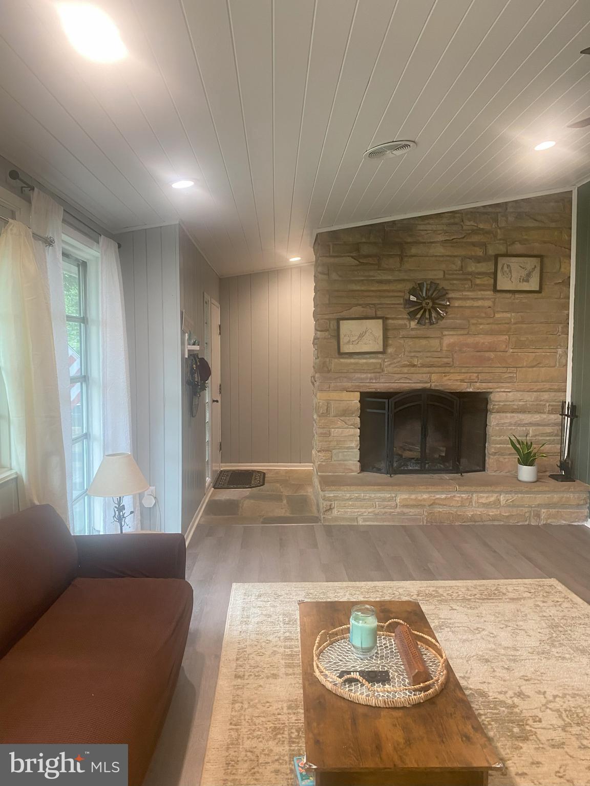 RENALDS SD - Residential