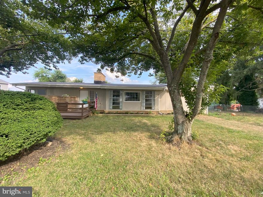 DON'T MISS THIS FANTASTIC LOCATION IN PICTURESQUE MARSHALL! Custom Built 1950’s Rancher - 1 floor living this home would make a great starter or down-sizing home & NO HOA. Solid home with tons of character, but with all the modern conveniences. Within walking distance of Marshall Centre, conveniently located 1 mile to I-66 for commuters, a short 10-mile drive to Middleburg or 12 miles to Warrenton. This 3-bedroom 2 full bath home was renovated in 2022 with additional updates to include new LVP throughout the entire home (2024), new $26,000 roof (2023), new damper replaced in the custom stone fireplace & HVAC (2022). Living/Dining room combo with recessed lighting, ceiling fan, built-ins & stone fireplace, the eat in kitchen has an enormous amount of cabinet space, SS appliances & 2 sinks, mud/laundry room off kitchen with access to the covered back porch. 3 BR and 2 BA perfectly located on opposite sides of the house- very large primary! This home is perfectly suited for roommates or families- ALL ON ONE LEVEL! The backyard is fenced, (chicken coop & greenhouse can stay or go) - 2 aluminum/steel raised garden/flower beds do not convey but there are several raised beds in the back for flowers and veggies. Who gets a single family home all within walking distance to up and coming Town of Marshall AND a stone’s throw to The Plains!