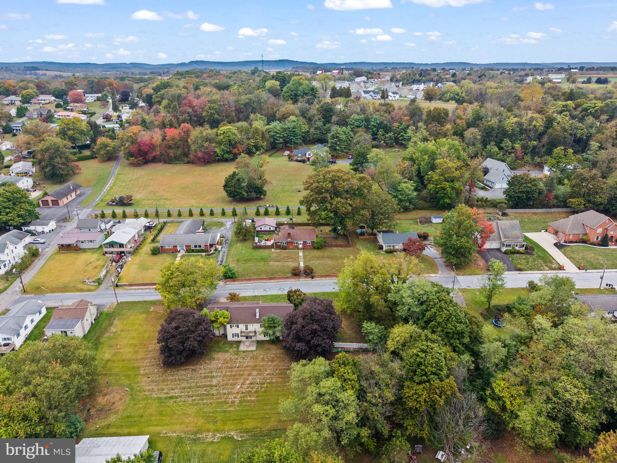 1010 N LINCOLN STREET