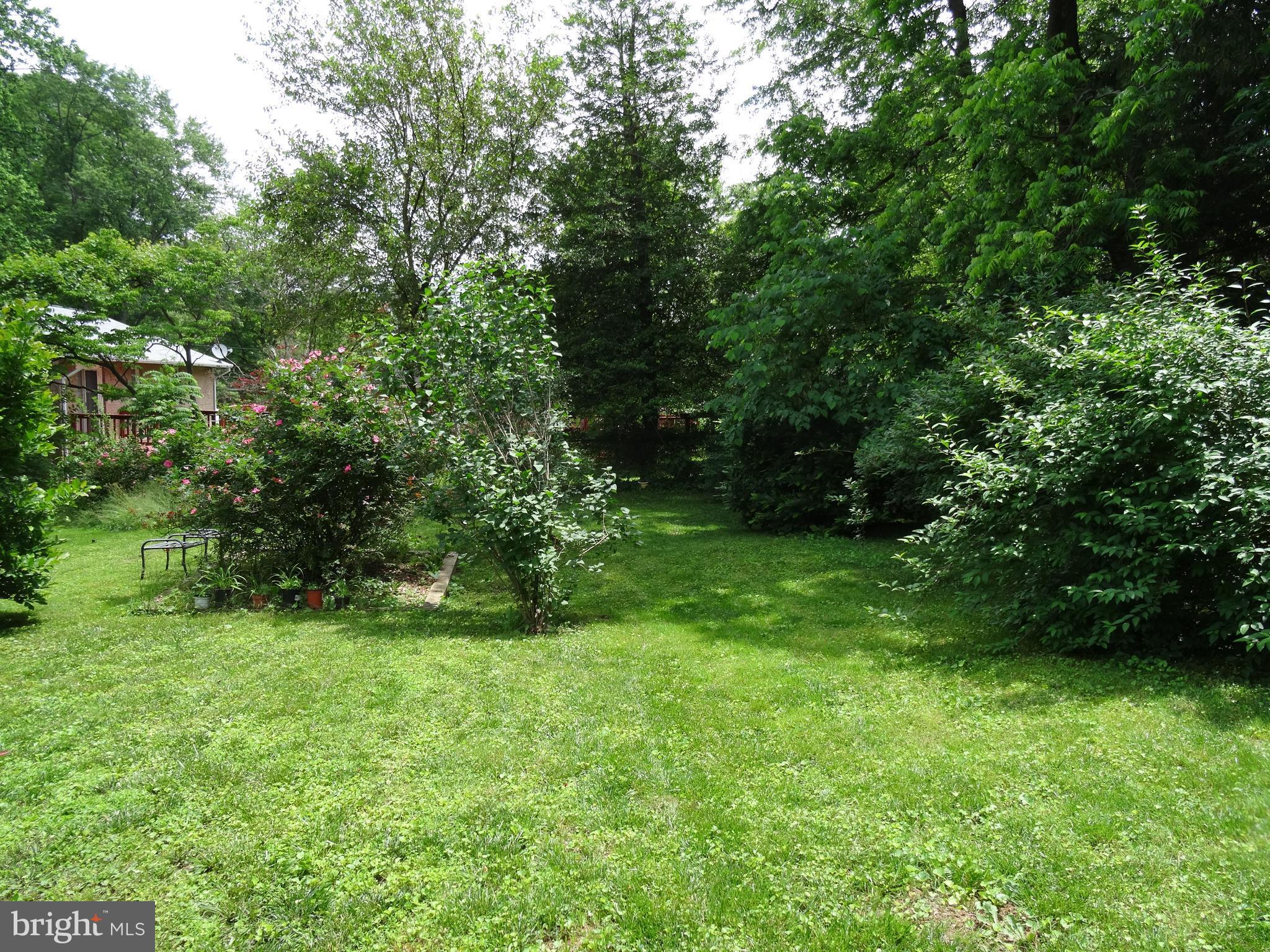 HIDEAWAY PARK - Residential Lease