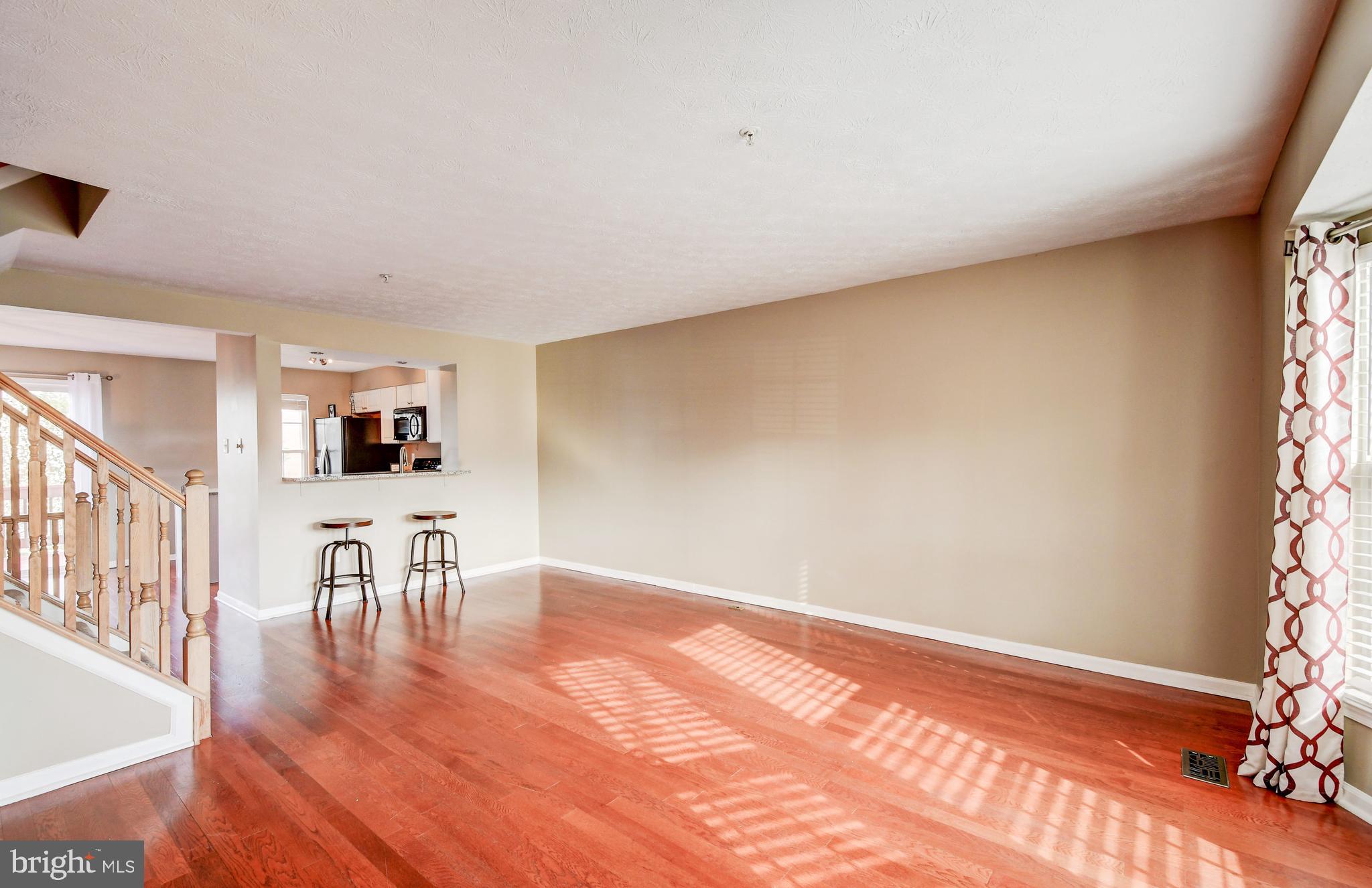 BROADVIEW - Residential Lease