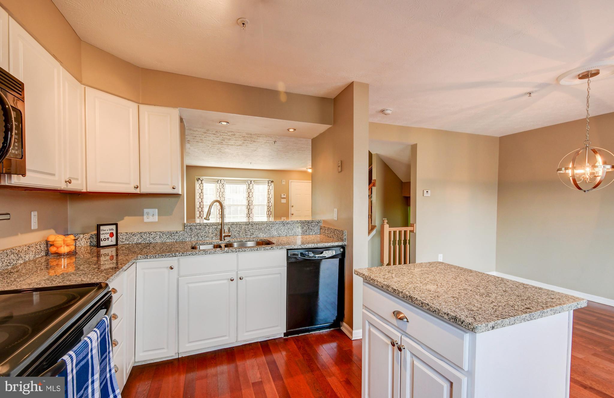 BROADVIEW - Residential Lease