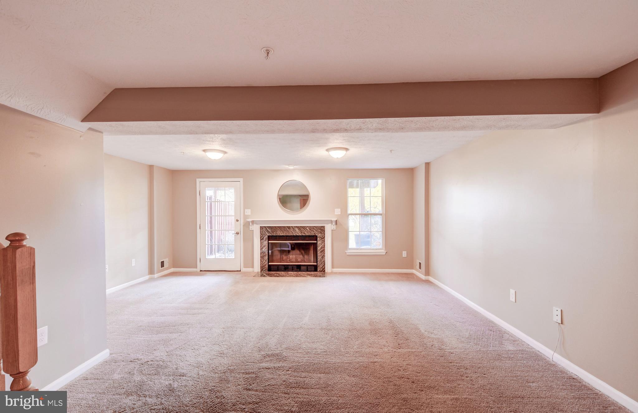 BROADVIEW - Residential Lease