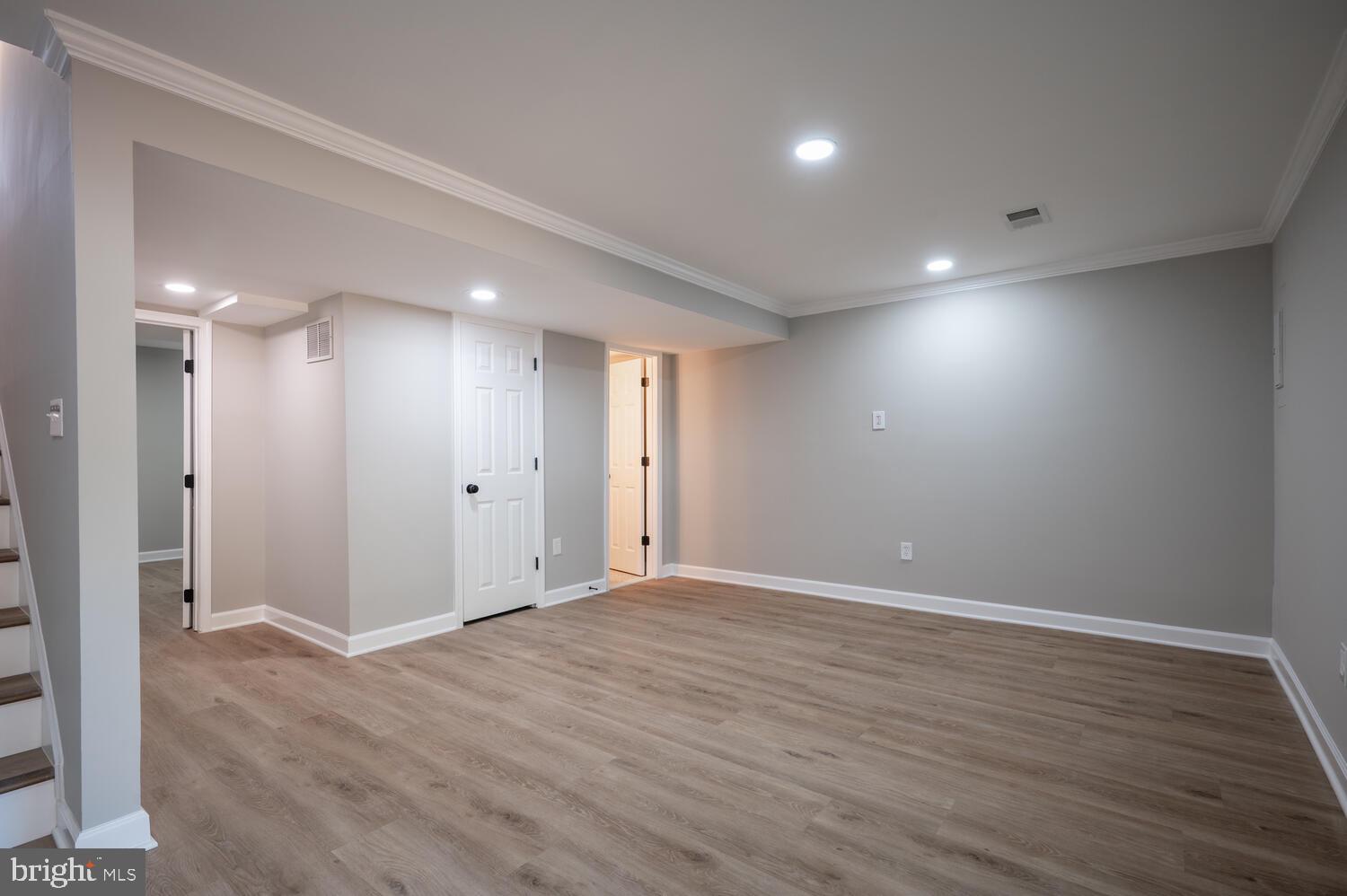 DALE CITY - Residential