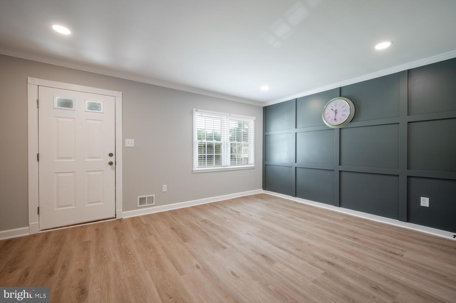 DALE CITY - Residential