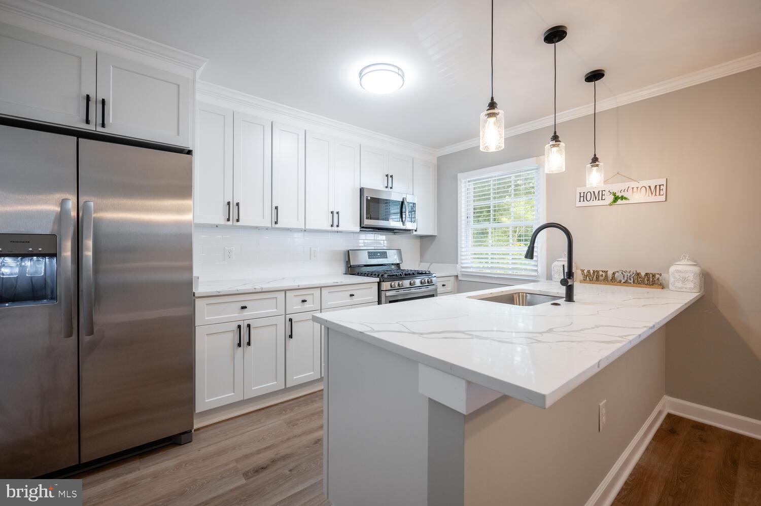 DALE CITY - Residential