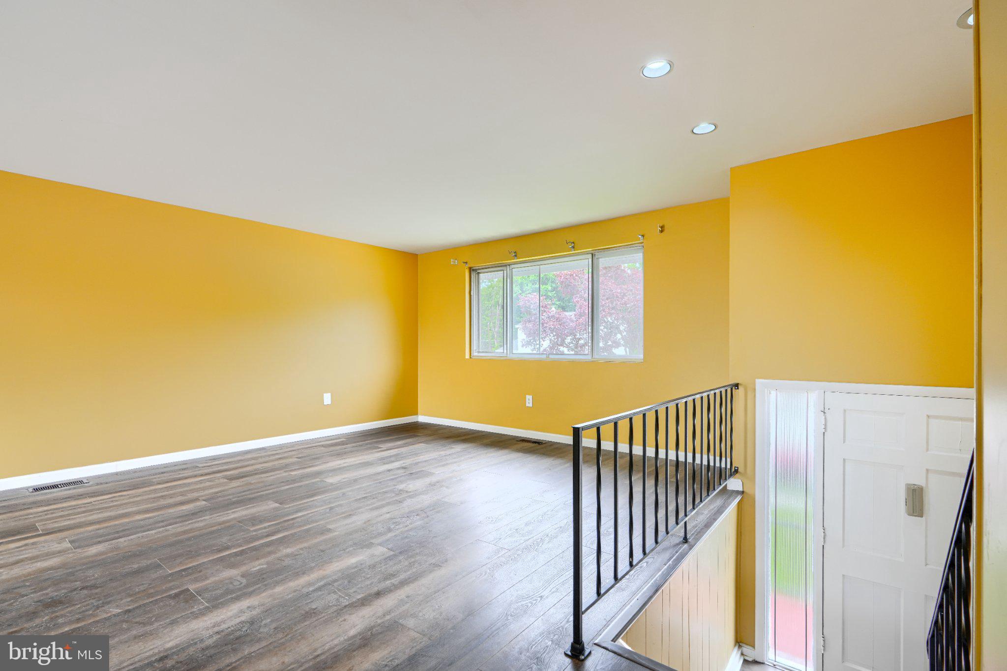 STONEYBROOK NORTH - Residential