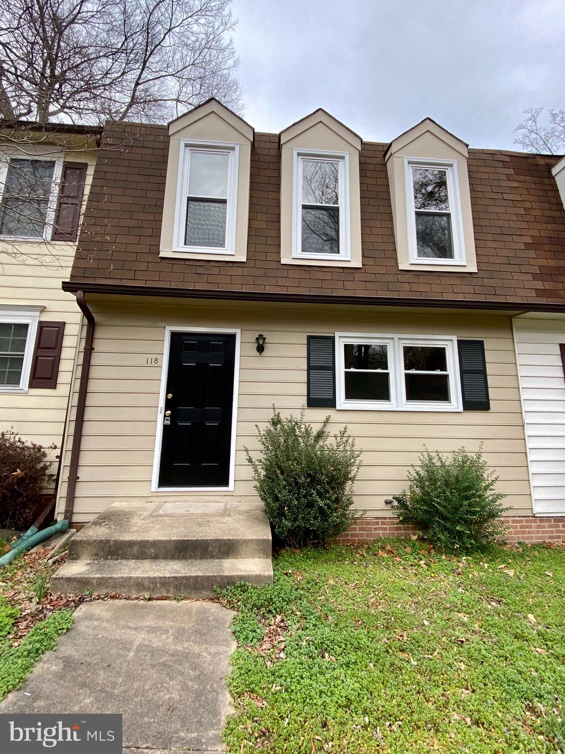 KINGS MILL - Residential Lease