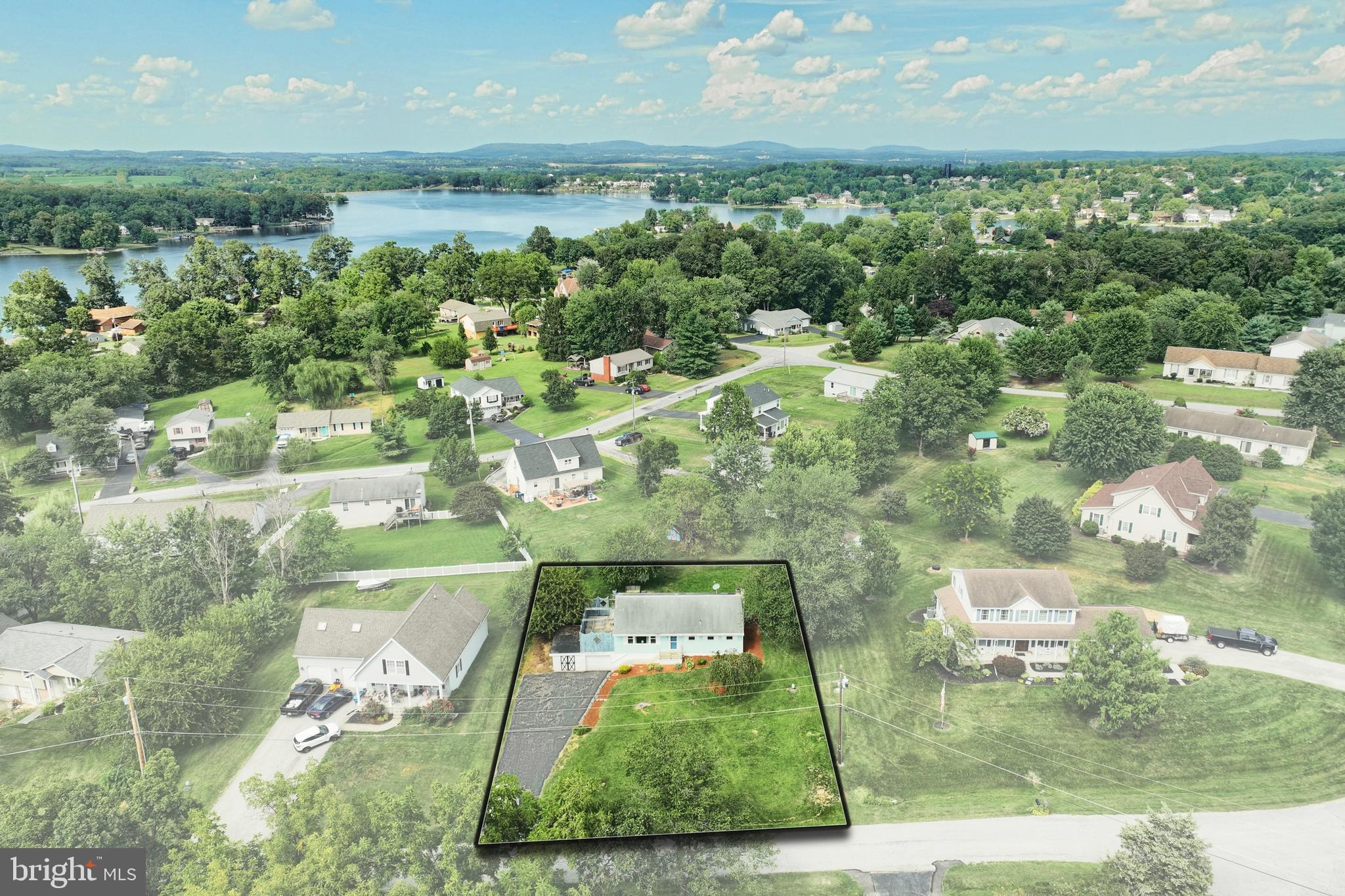 LAKE MEADE - Residential