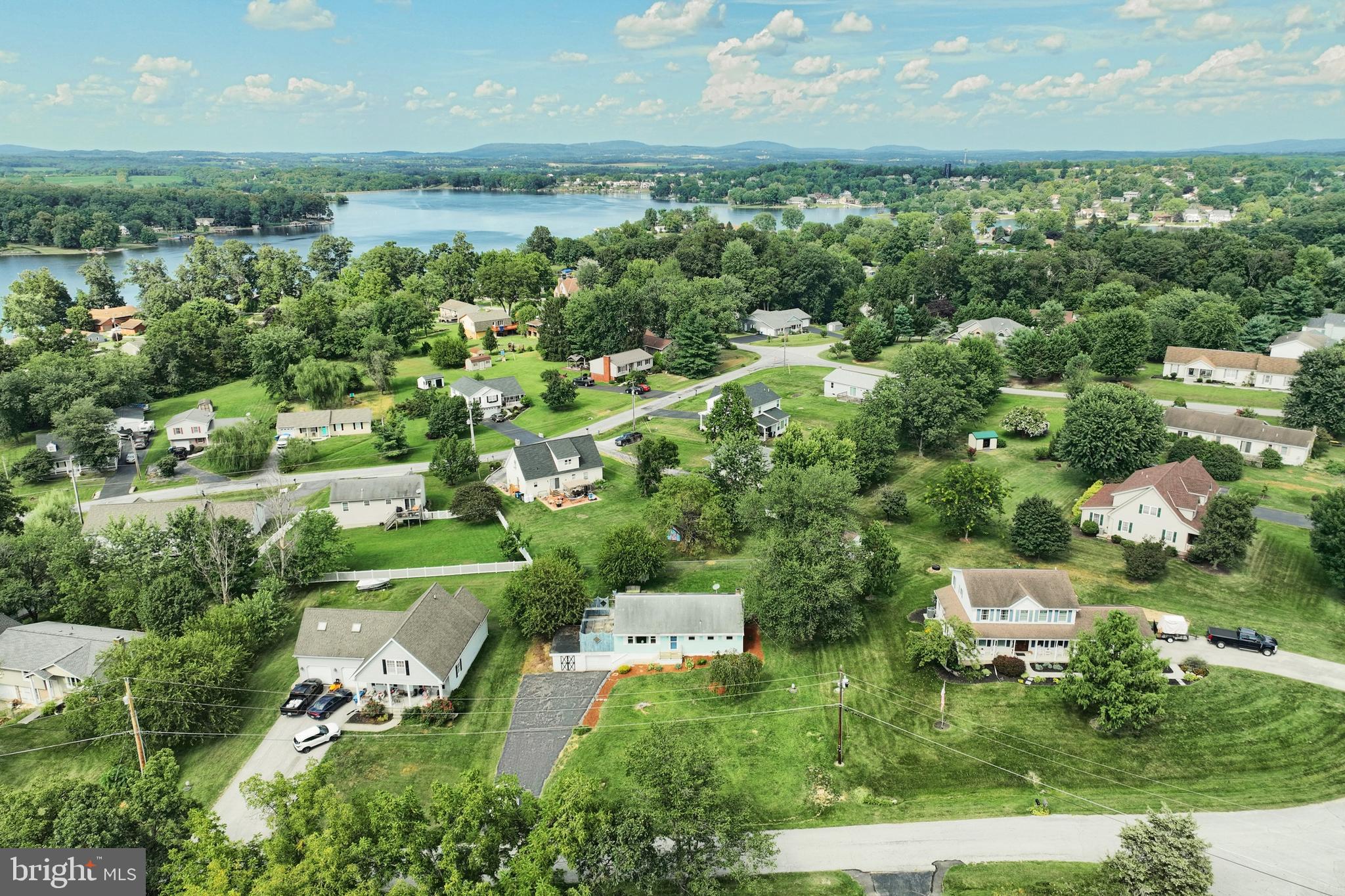 LAKE MEADE - Residential