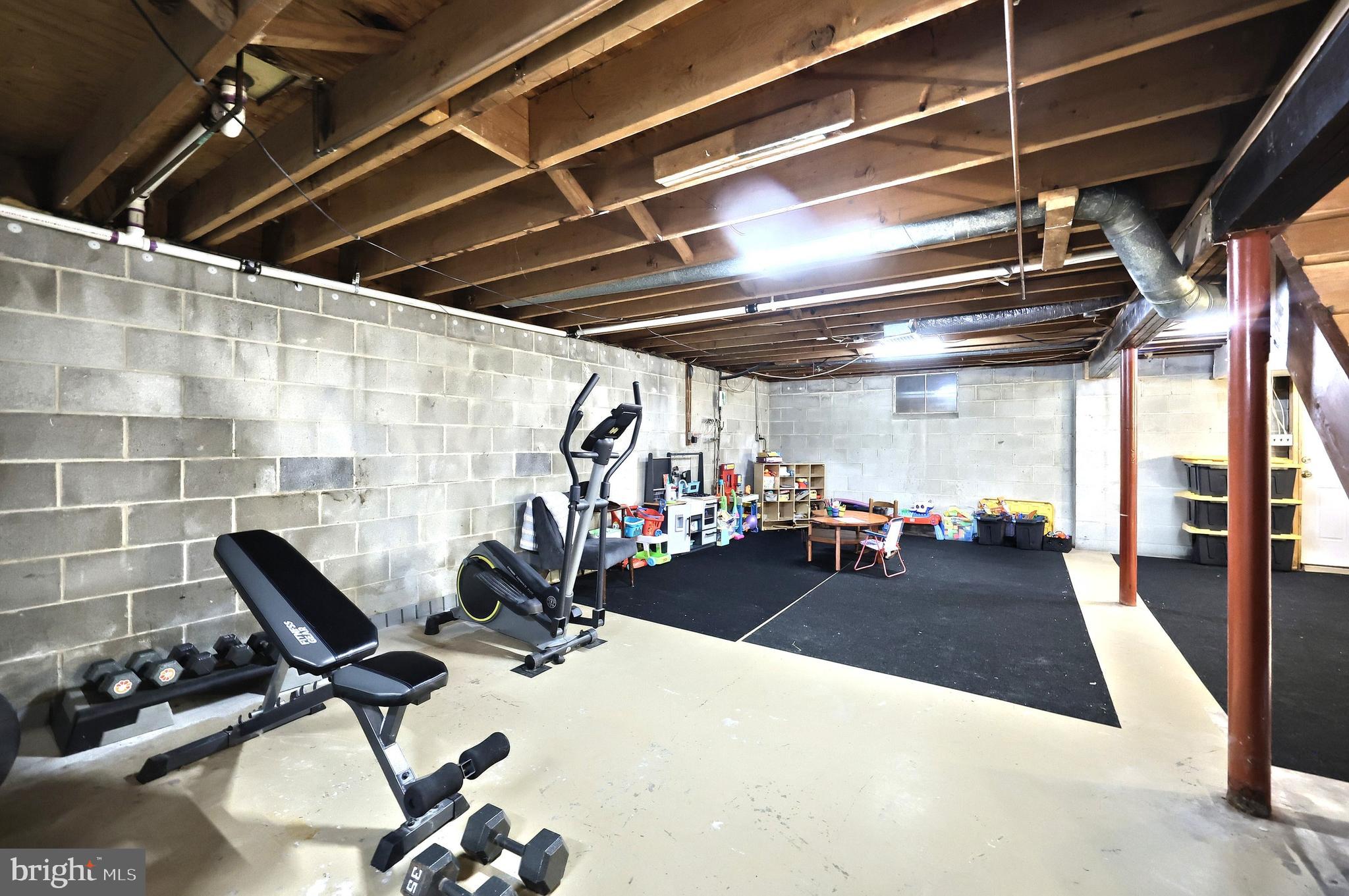 LAKE MEADE - Residential