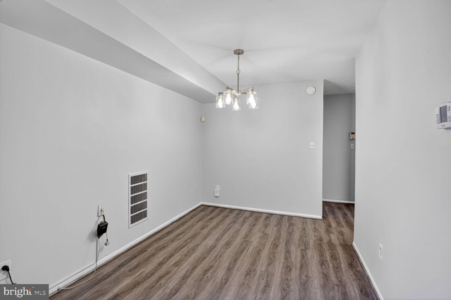 FRENCHMANS CREEK - Residential Lease