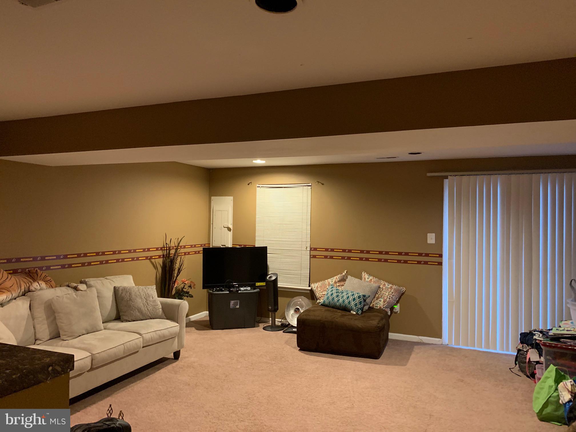 FORESTVILLE PARK - Residential