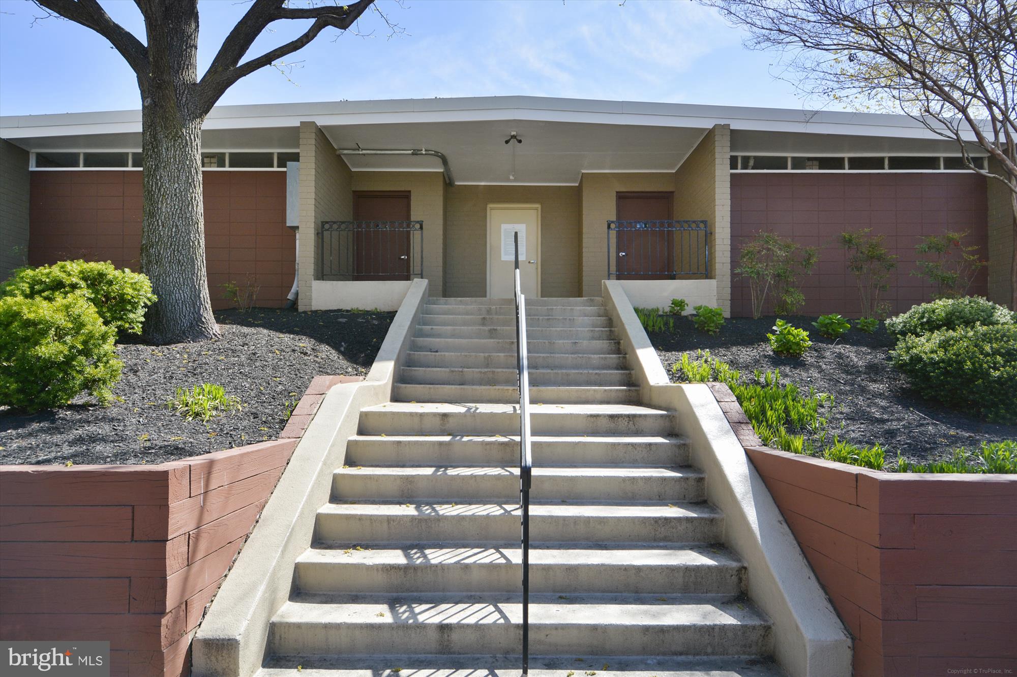 TAKOMA PARK - Residential