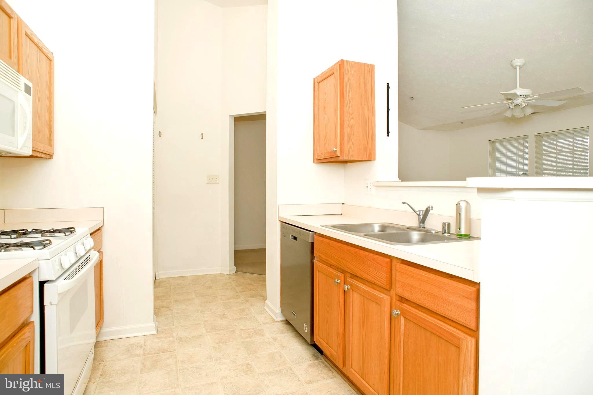 PINEY ORCHARD - Residential Lease