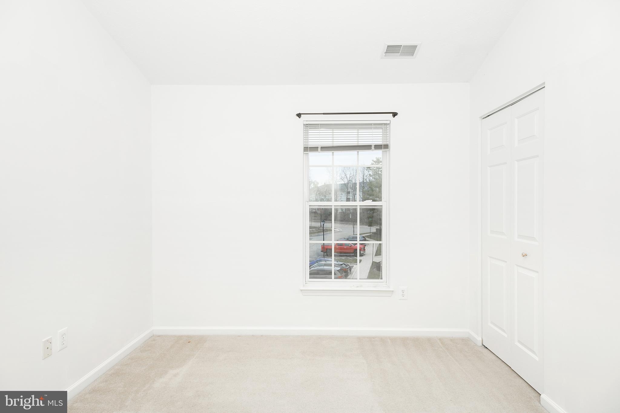 PINEY ORCHARD - Residential Lease