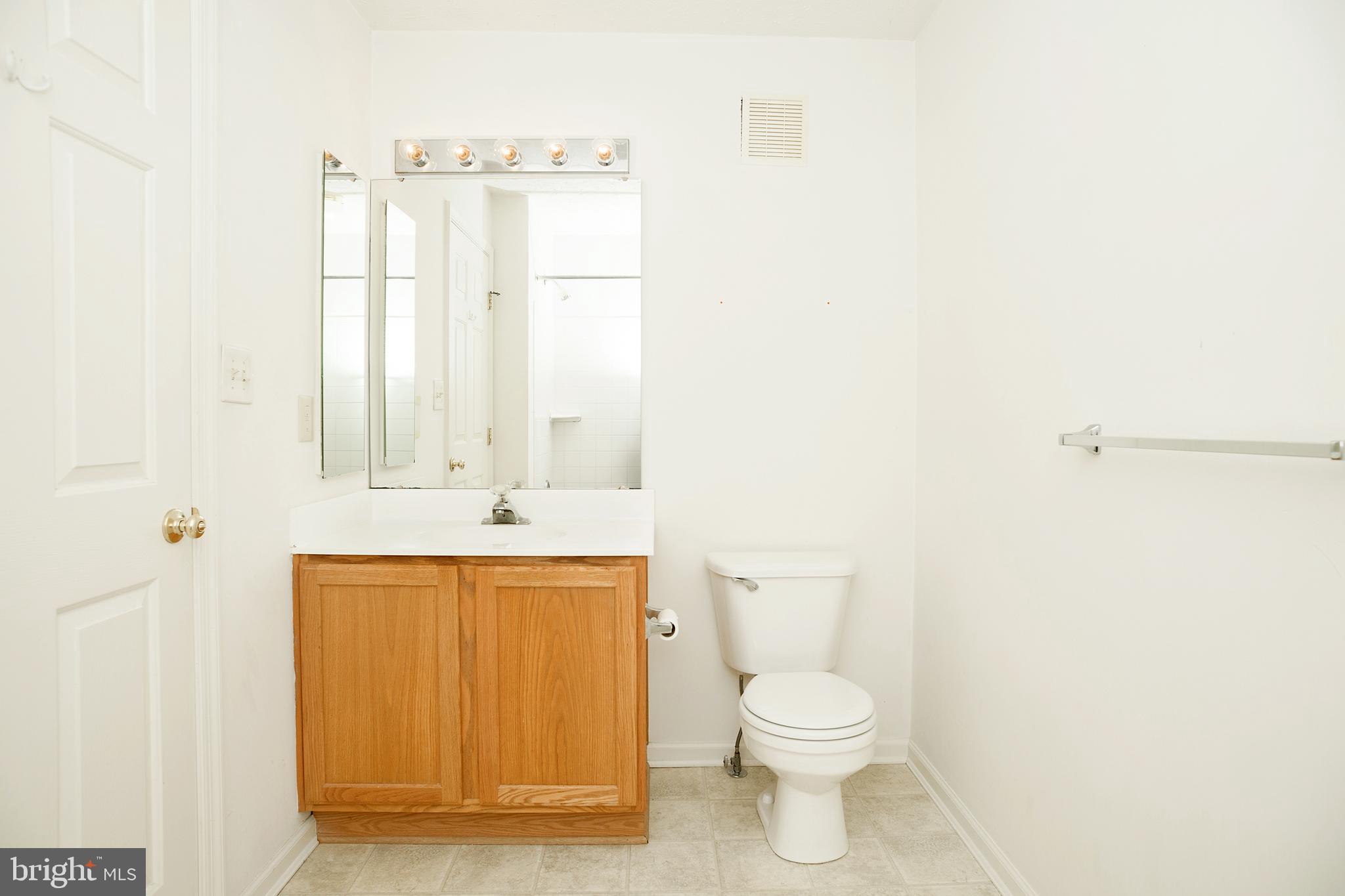 PINEY ORCHARD - Residential Lease