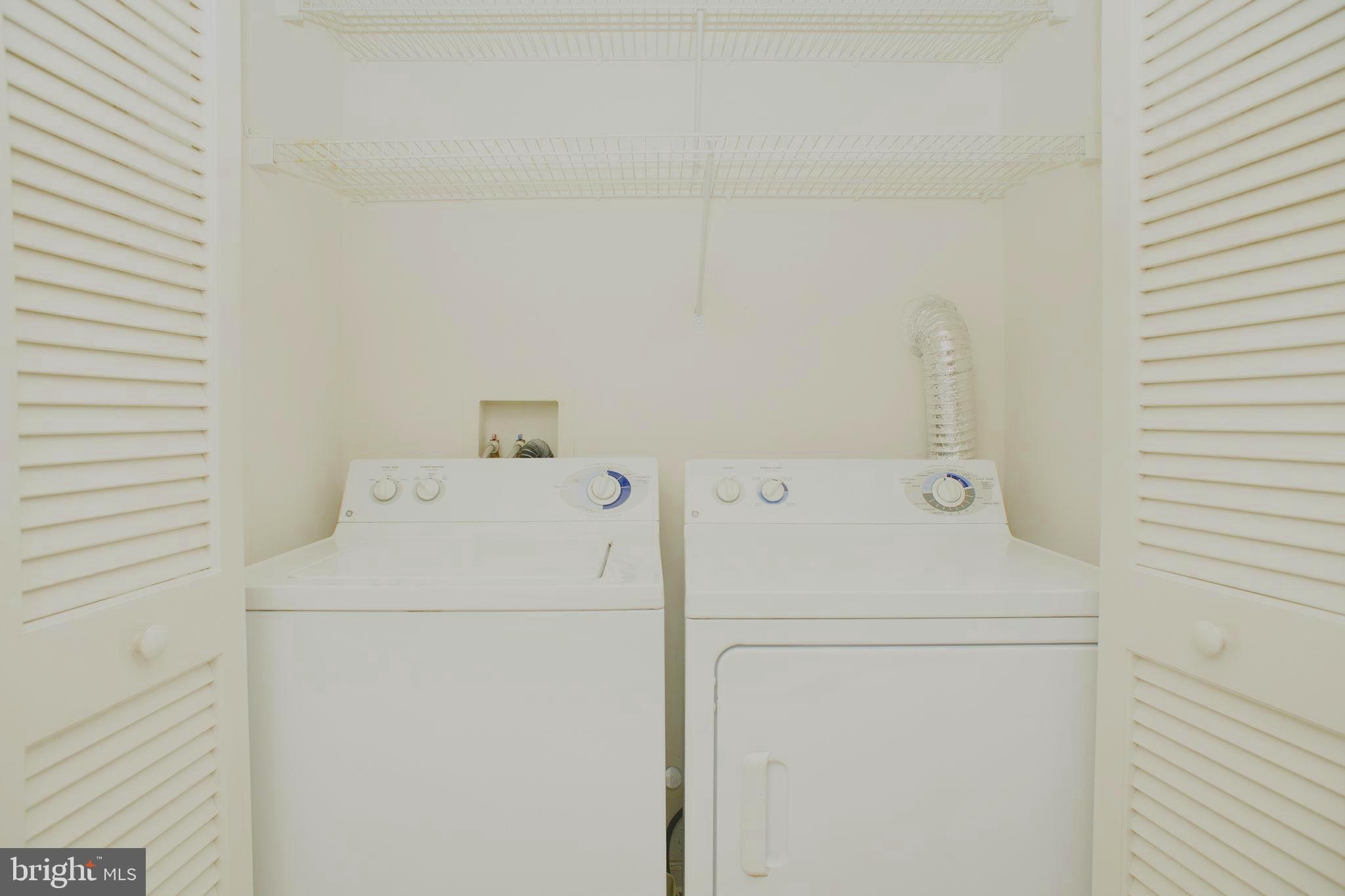 PINEY ORCHARD - Residential Lease