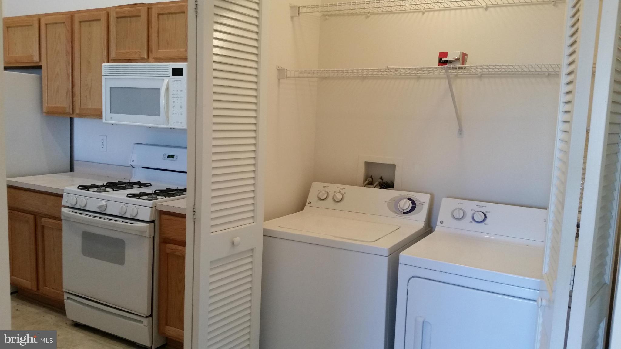 PINEY ORCHARD - Residential Lease