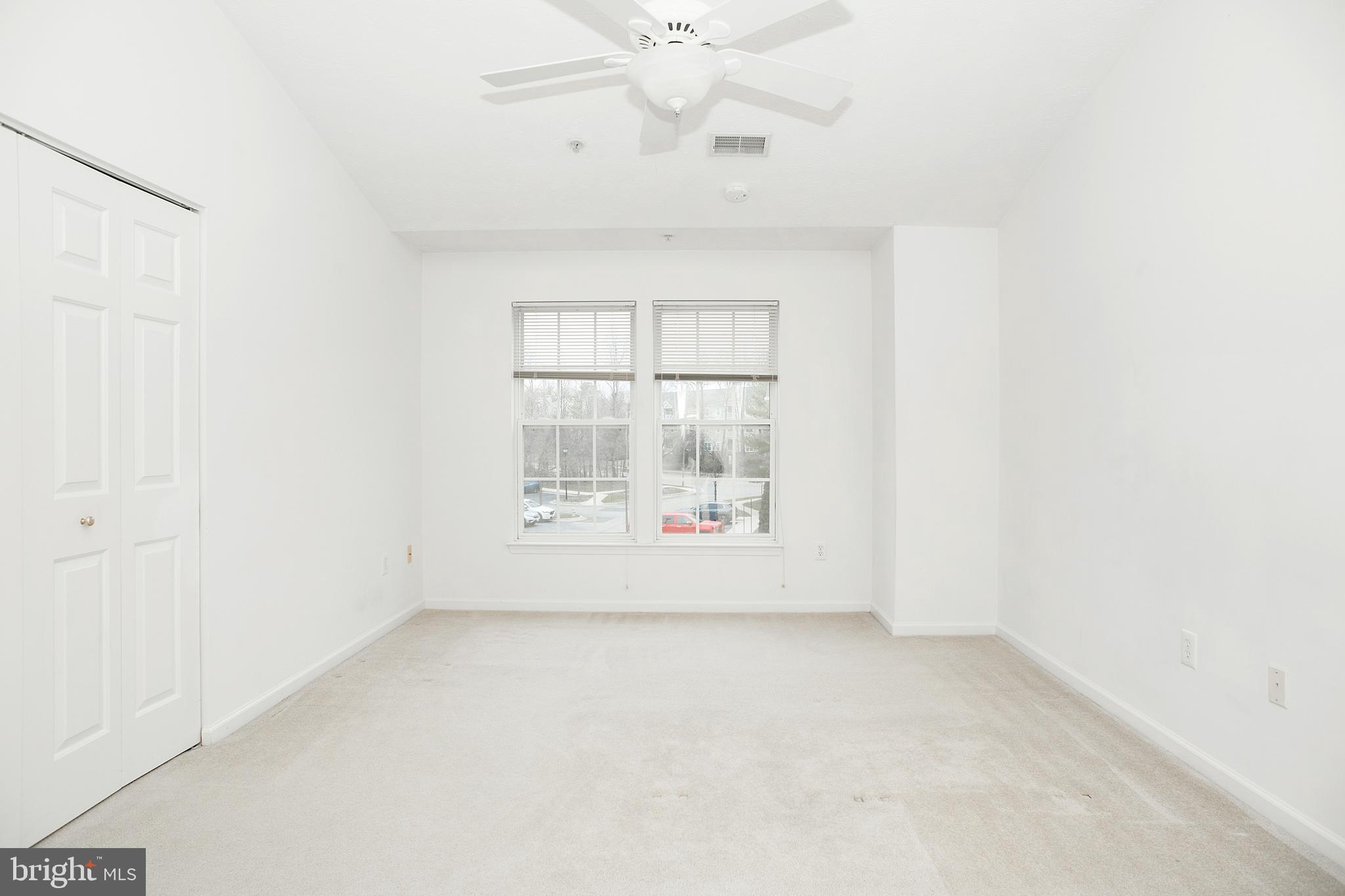 PINEY ORCHARD - Residential Lease