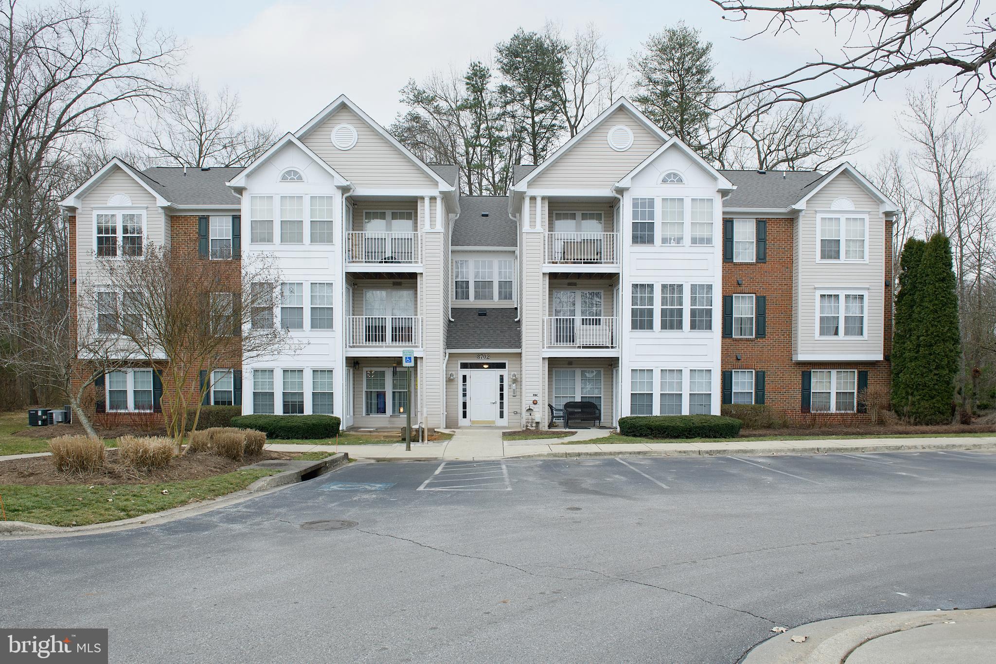 PINEY ORCHARD - Residential Lease