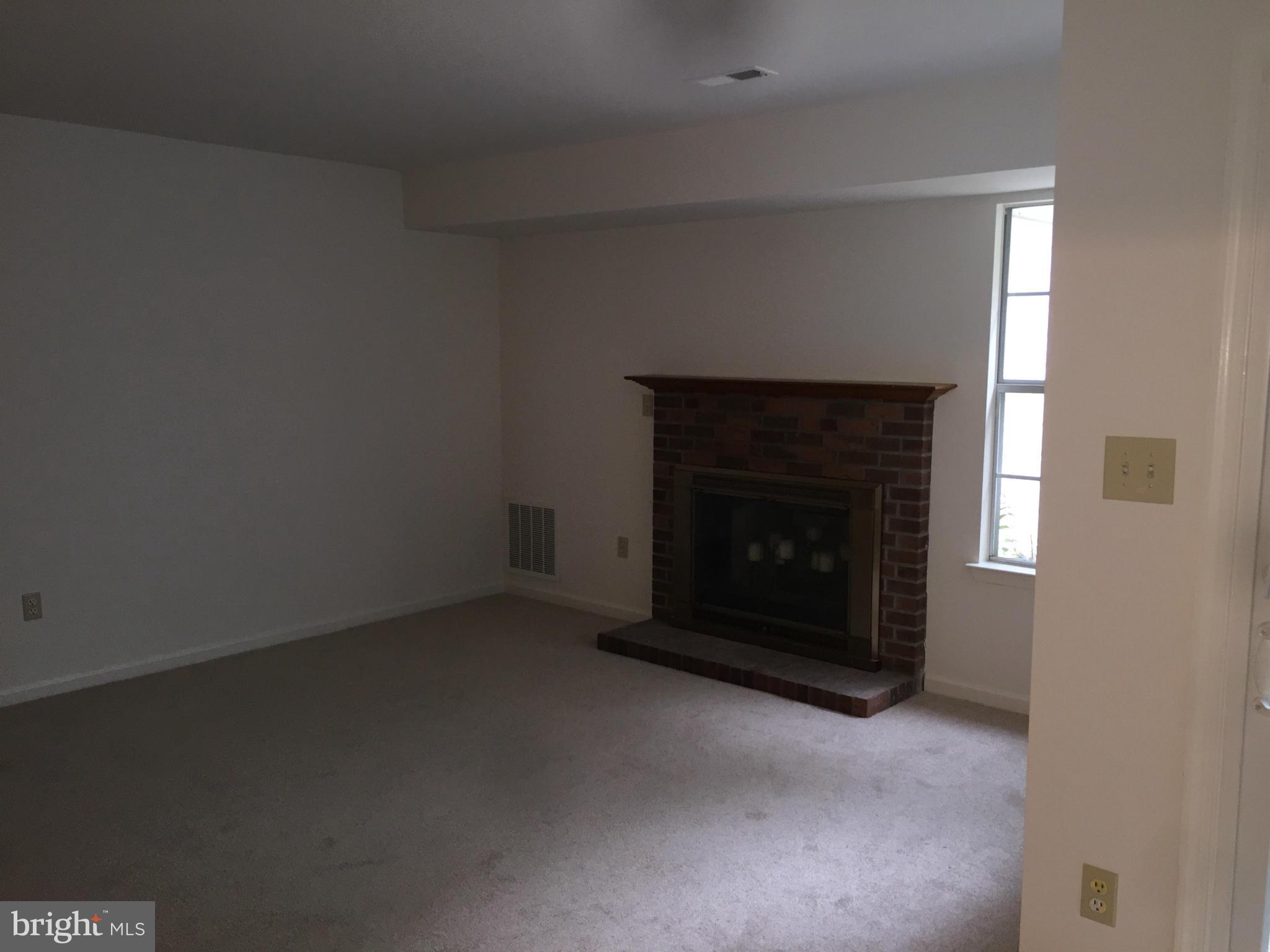 POTOMAC HILLS - Residential