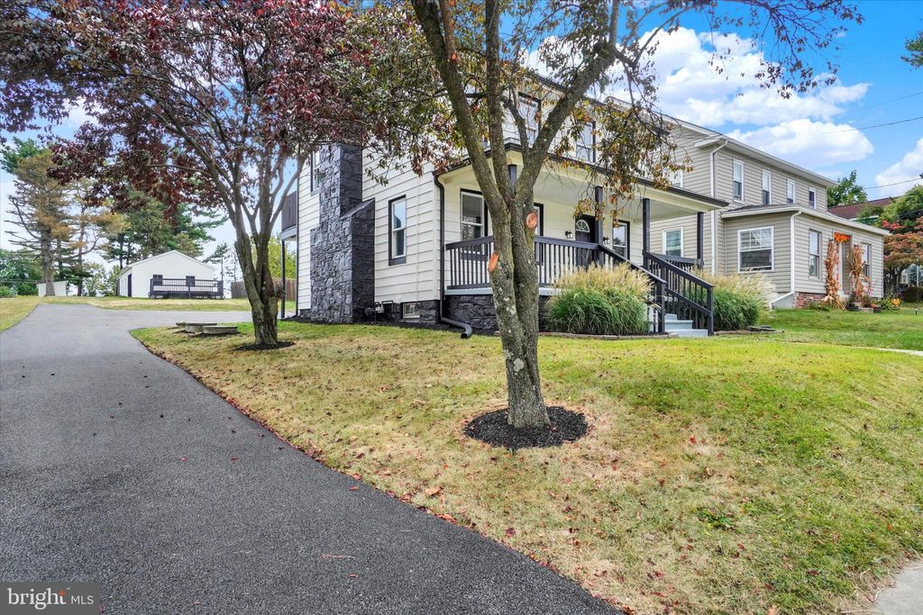 Photo of 59 Main Street #306, YORKANA, PA 17402 (MLS # PAYK2090402)