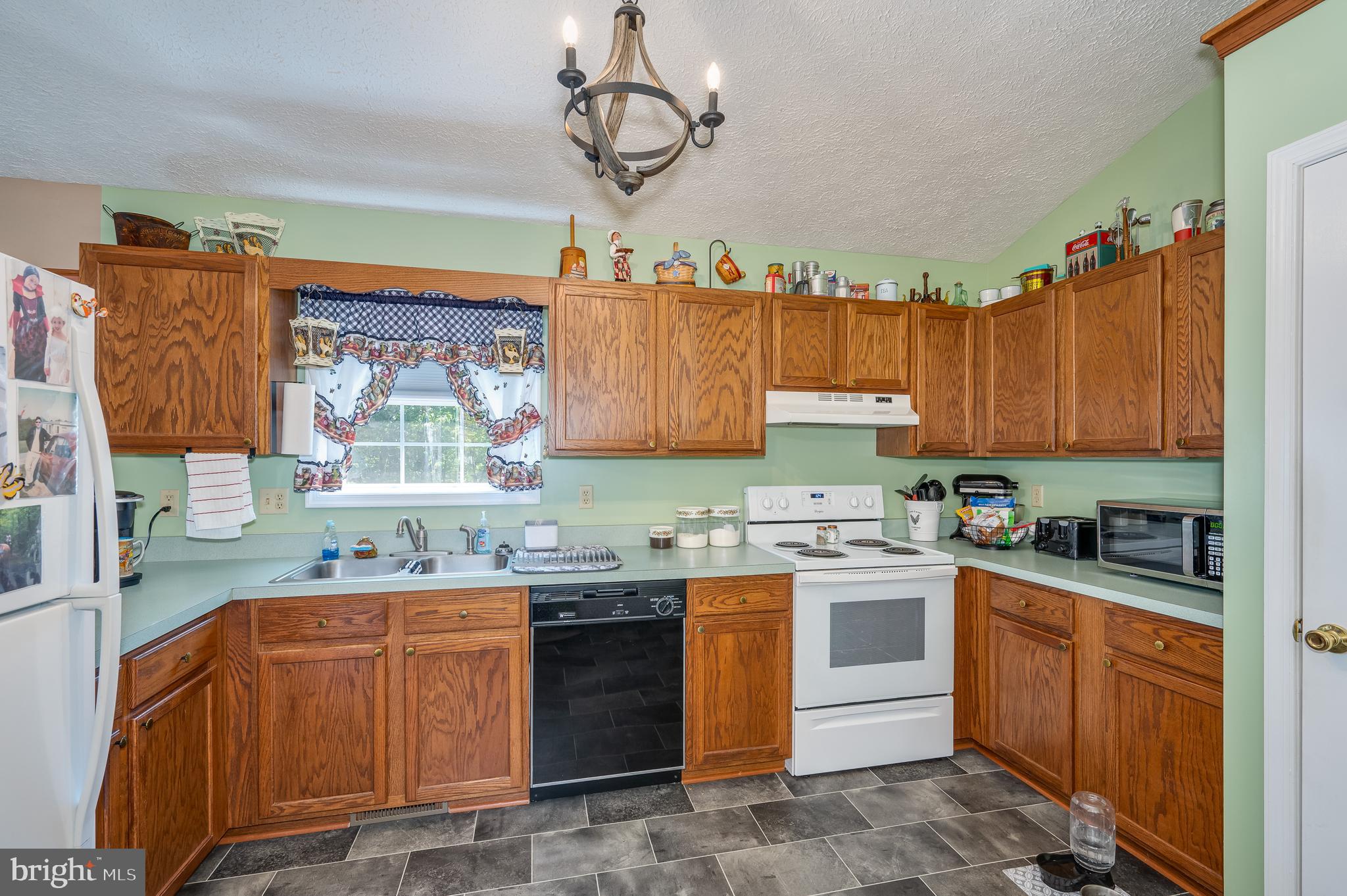 FOREST HEIGHTS - Residential