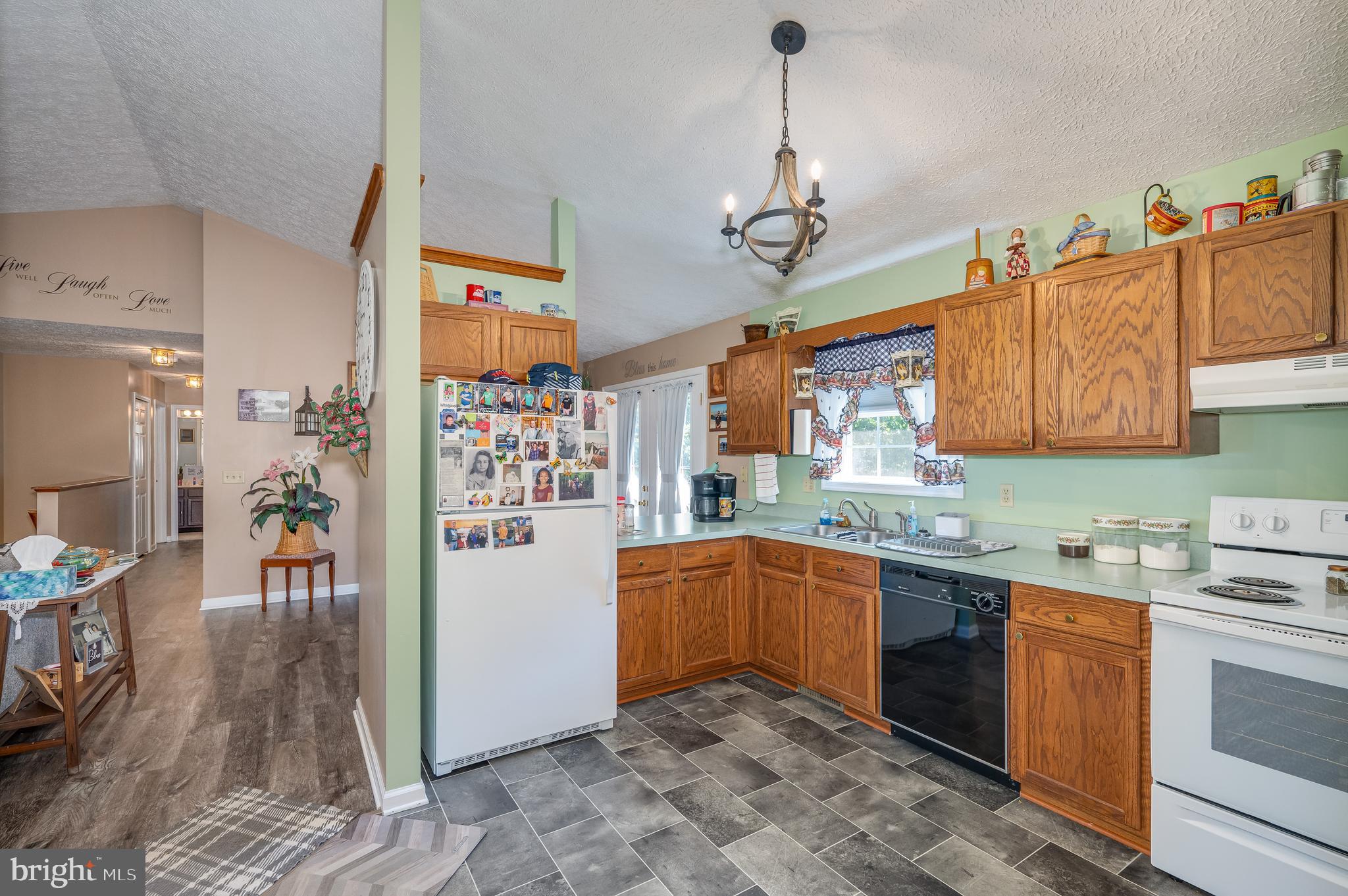 FOREST HEIGHTS - Residential