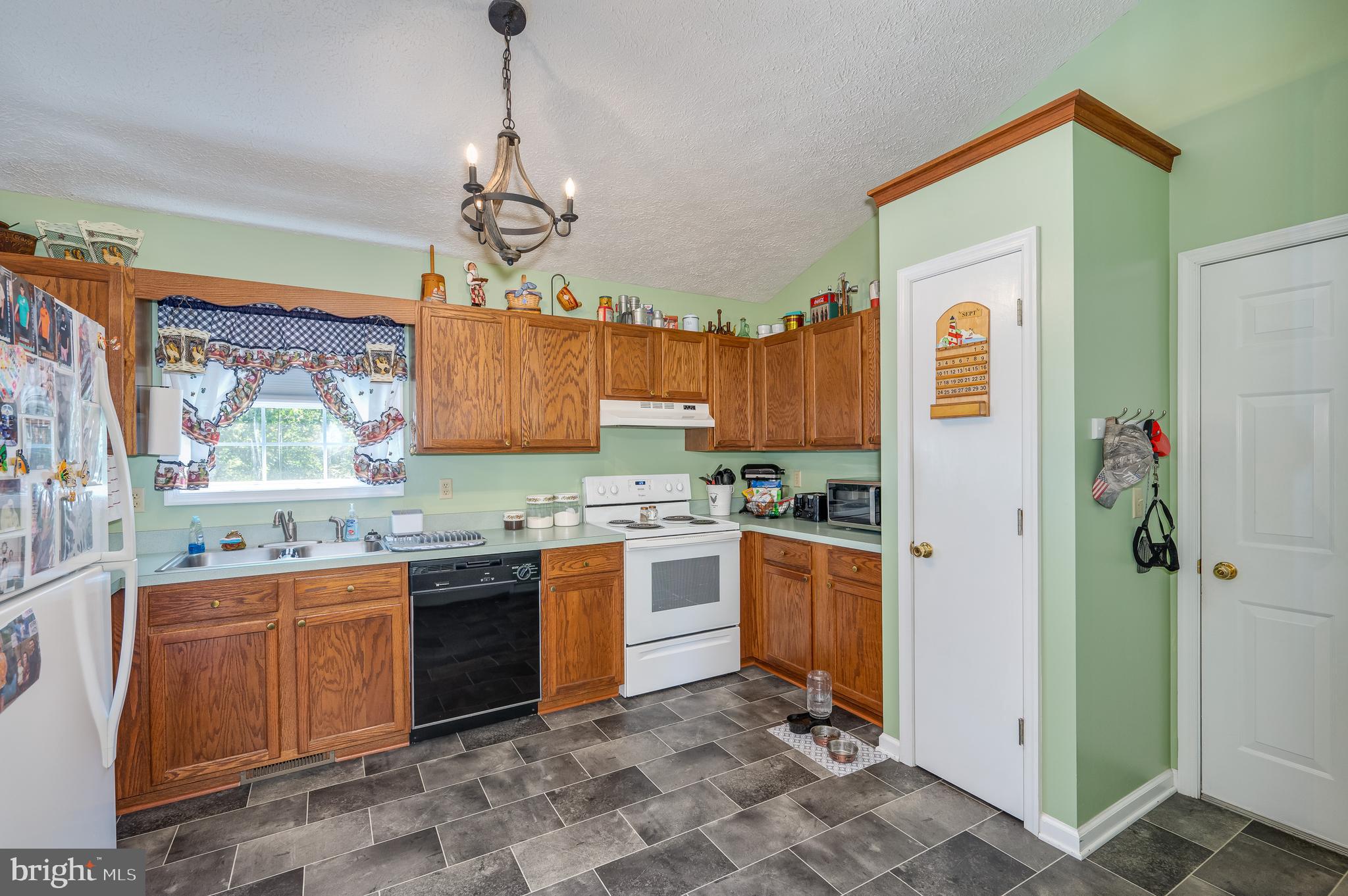 FOREST HEIGHTS - Residential