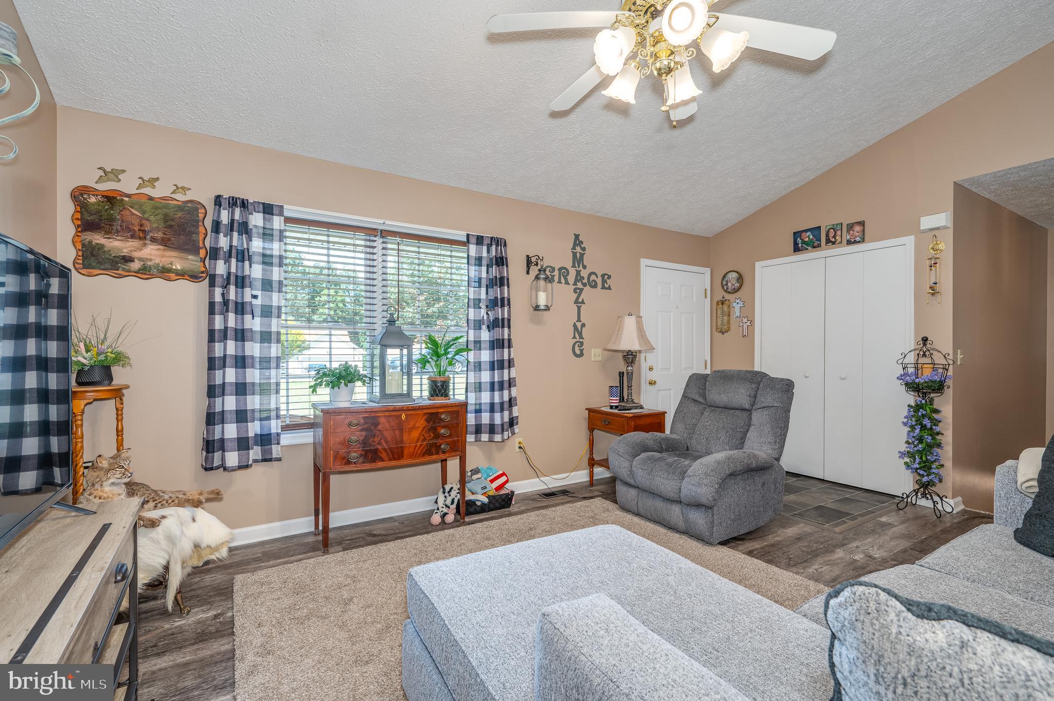 FOREST HEIGHTS - Residential