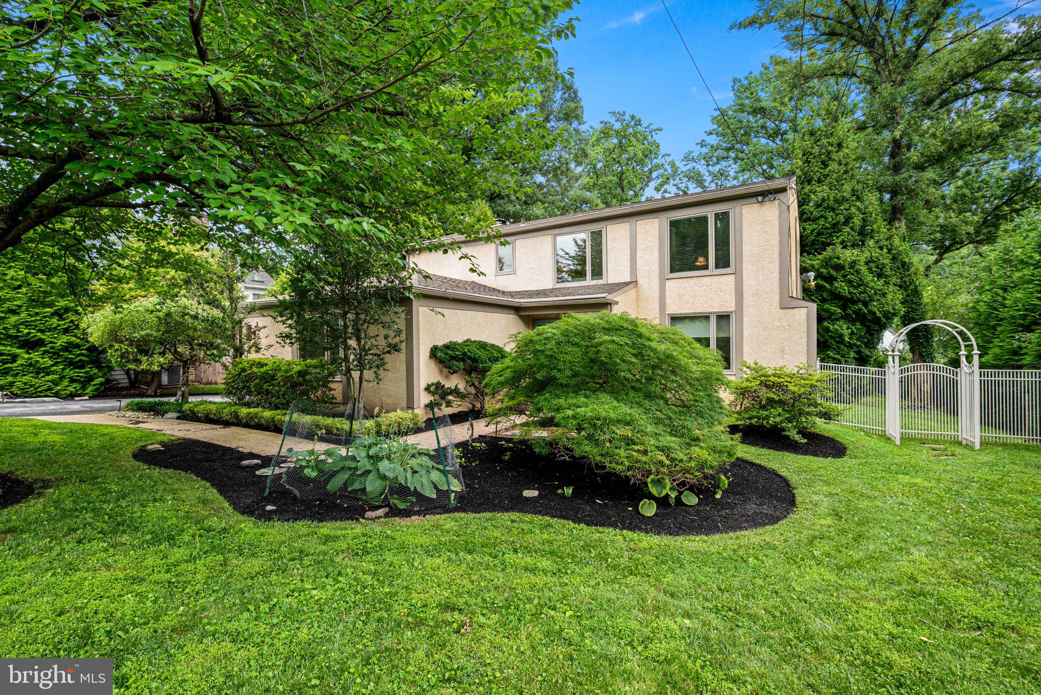 811 HAGYS FORD ROAD