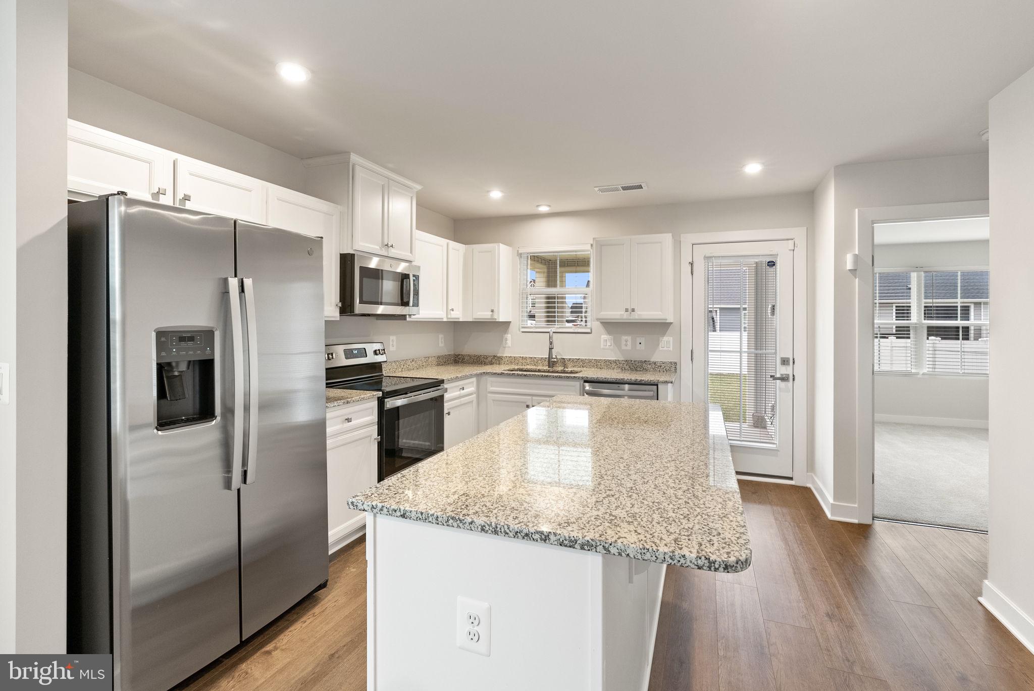 ARCADIA NORTH - Residential